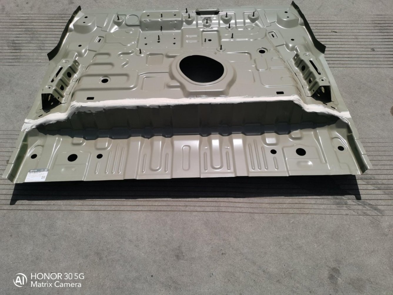 Center Floor Panel Assembly