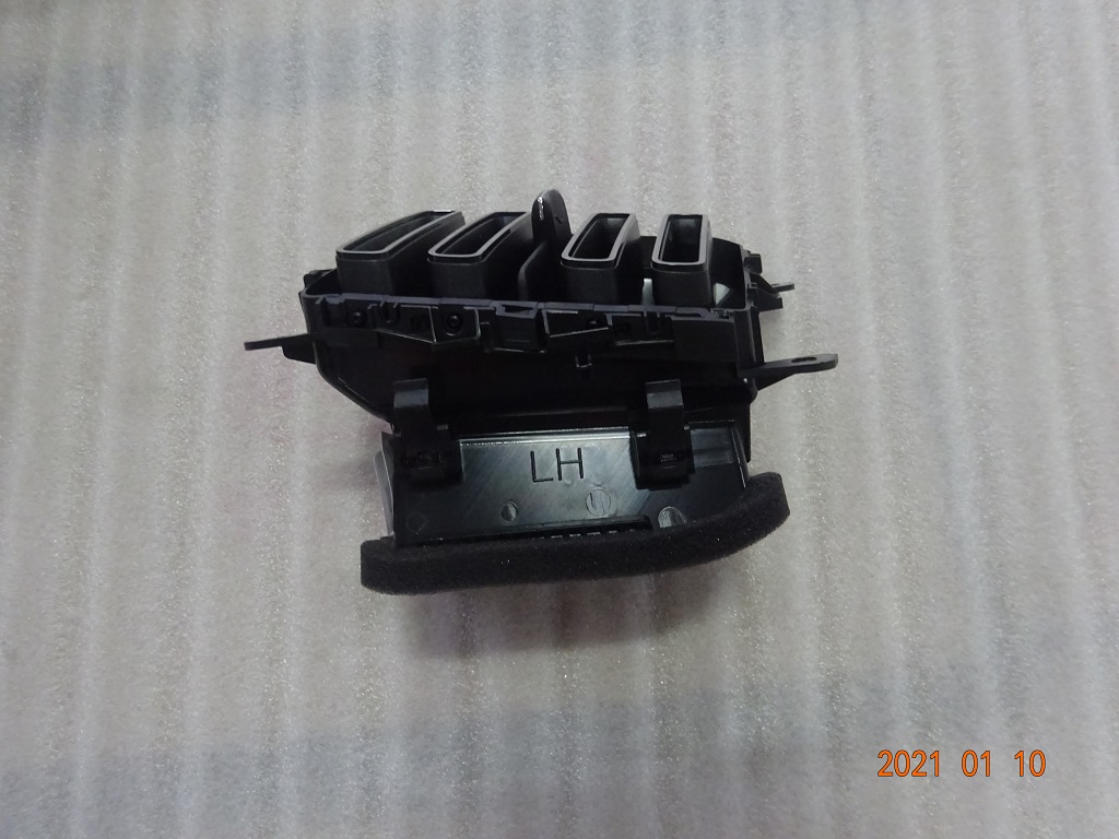 Instrument Panel Left Air Vent Assembly - High-Gloss Plating
