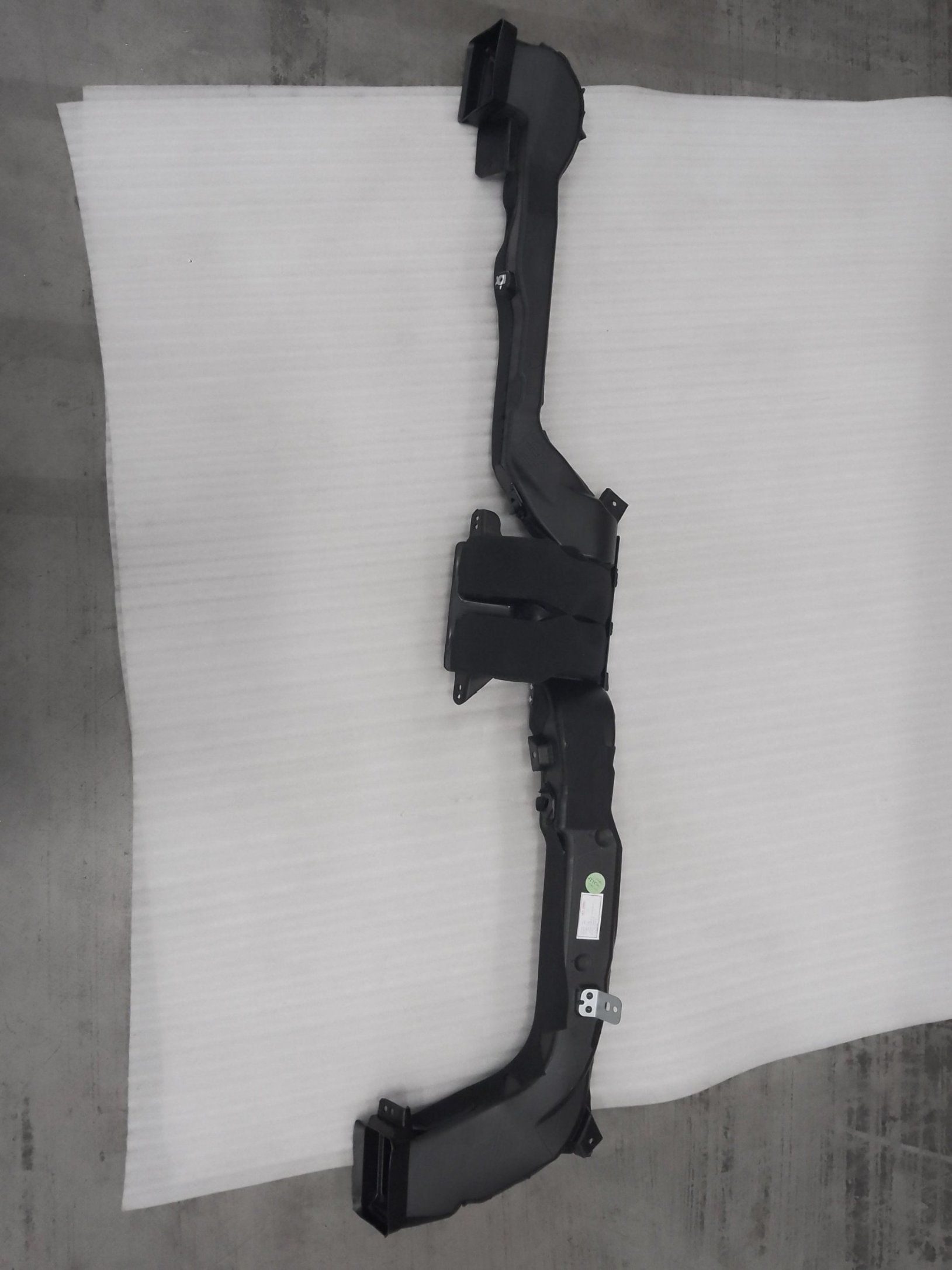 Instrument Panel Air Duct Assembly