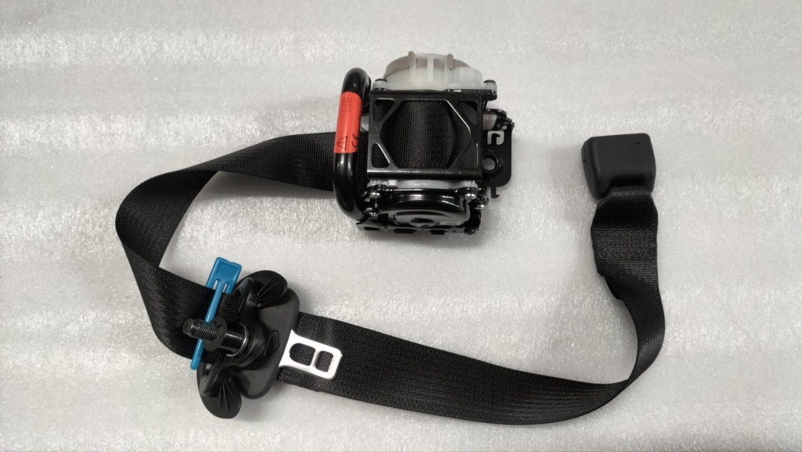 Front LH Seat Belt Assembly