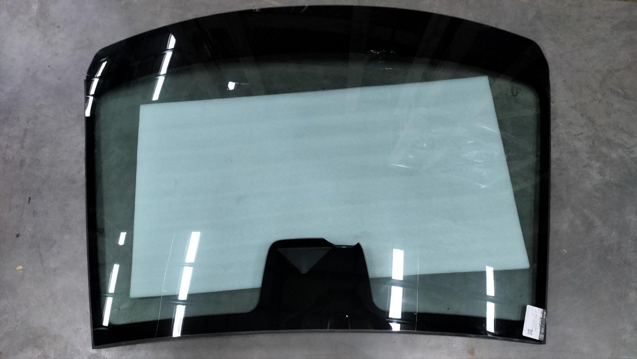 Front Windshield Glass Assembly