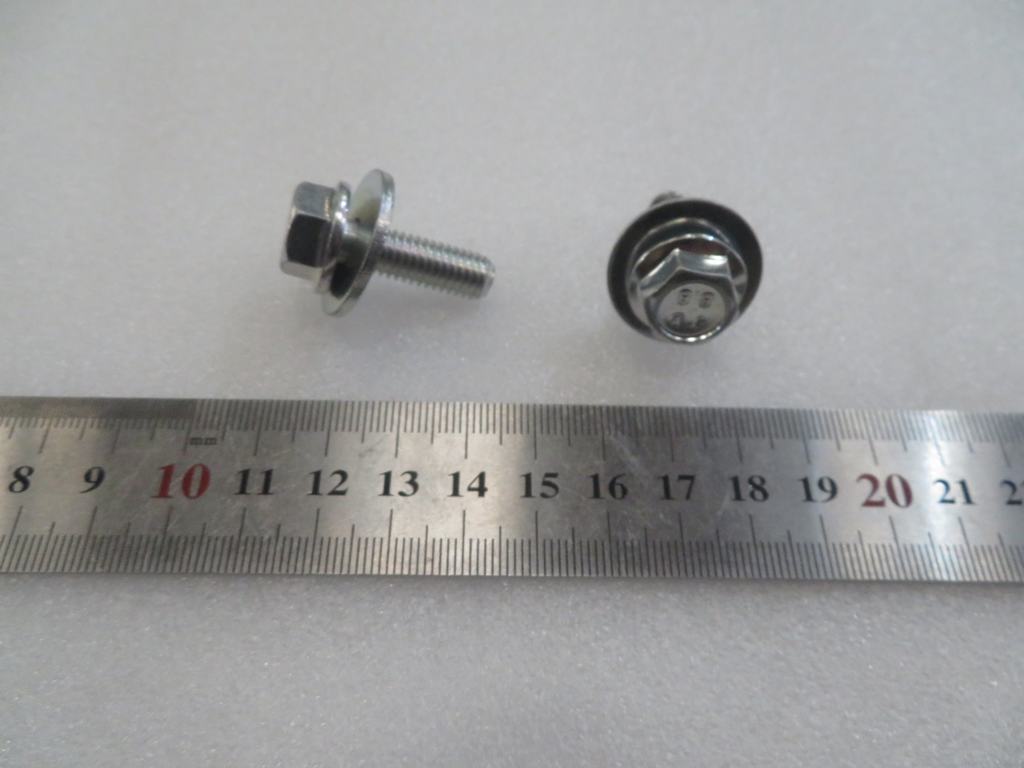 Q1860825TF3A+Q40208_Hex Flange Bolt and Large Washer Assembly_P1.25
