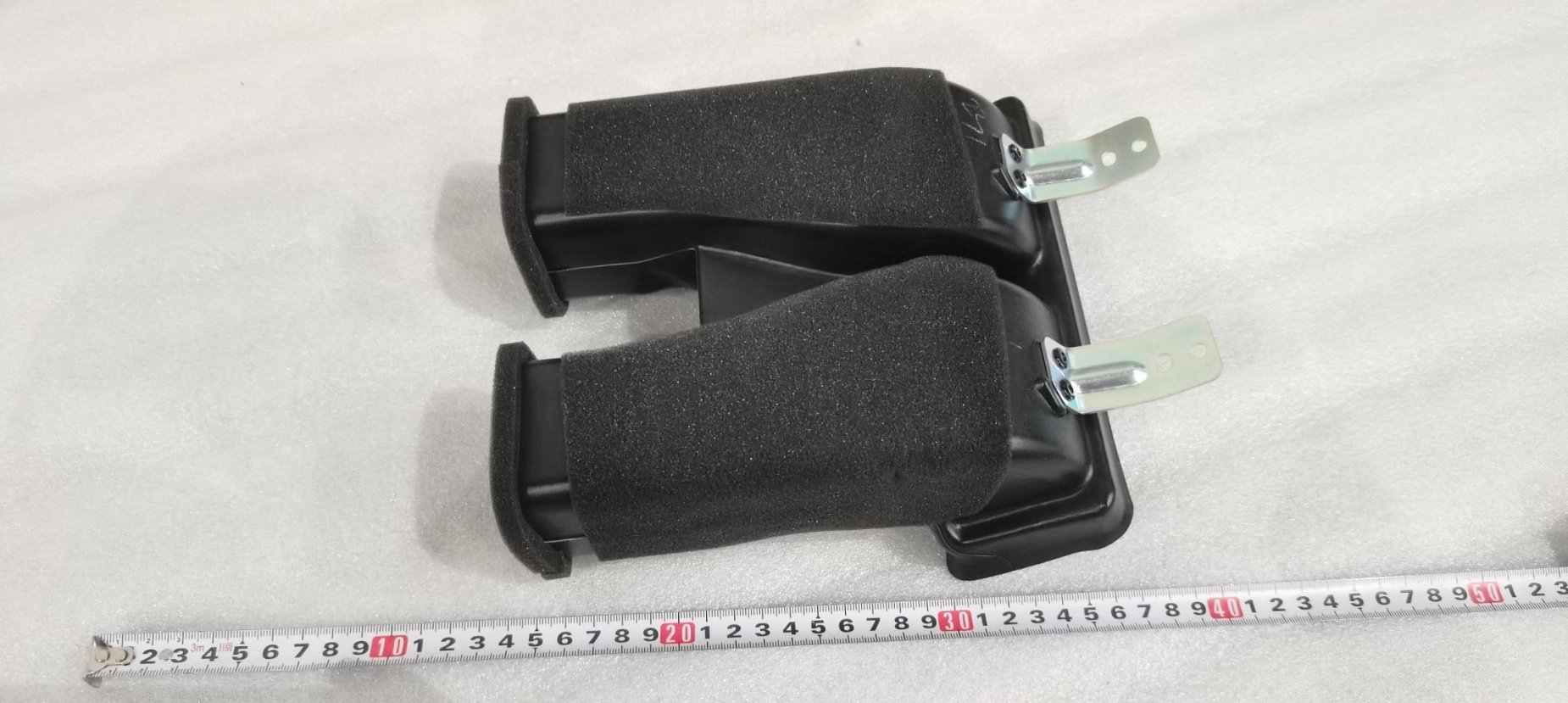 Instrument Panel Centre Face-blow Air Duct Assembly