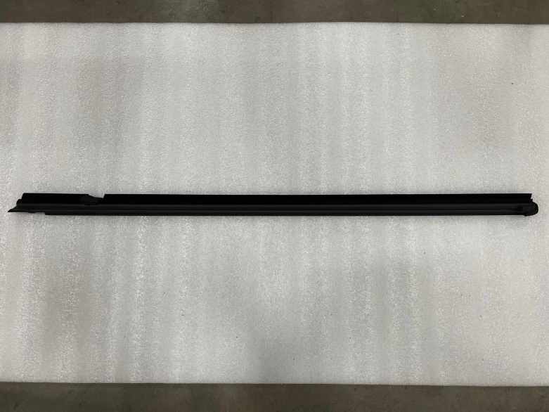 Left front door inner belt weatherstrip assembly