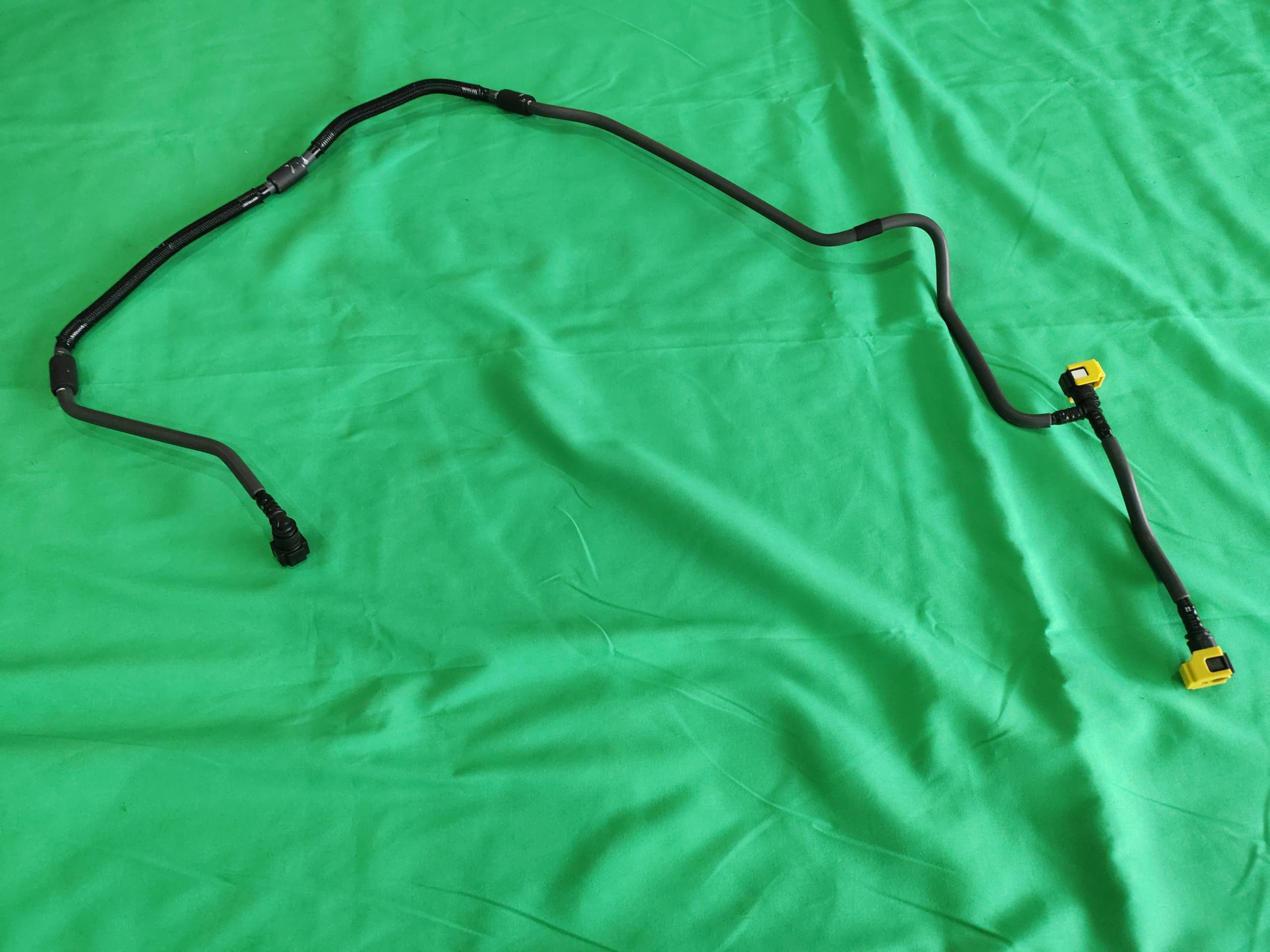 Fuel inlet nylon pipe assembly Ⅱ