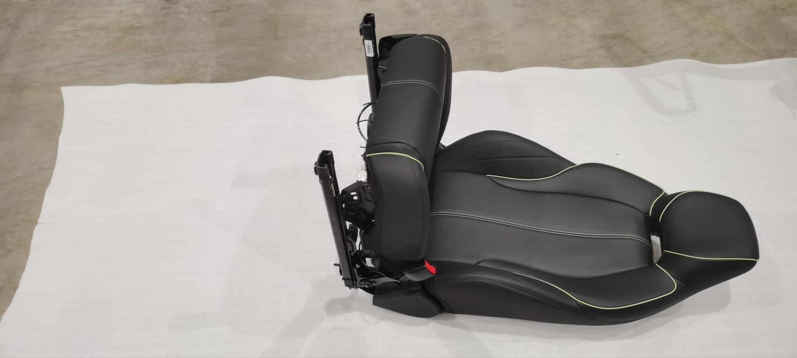 Front passenger seat assembly – Spring Green