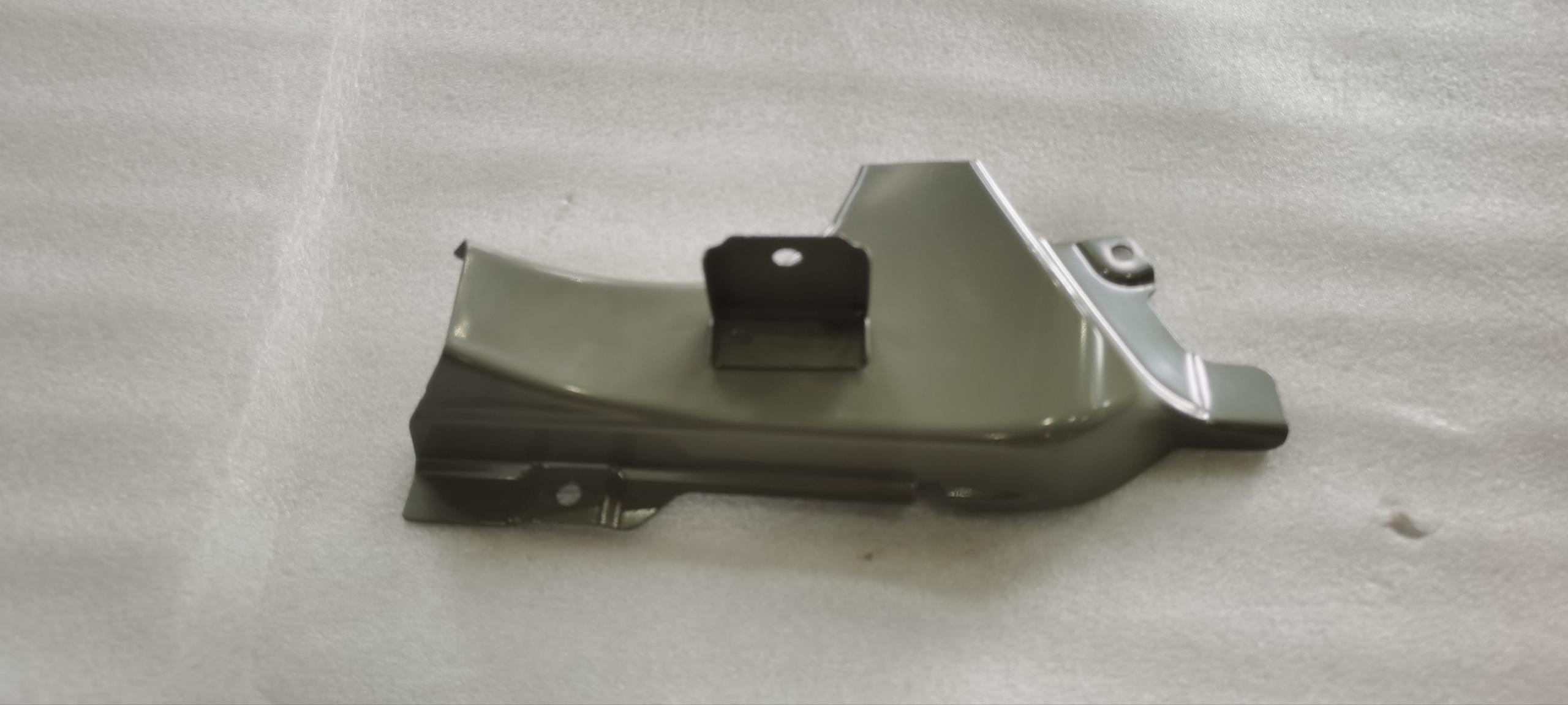 Right Rear Water Channel Assembly