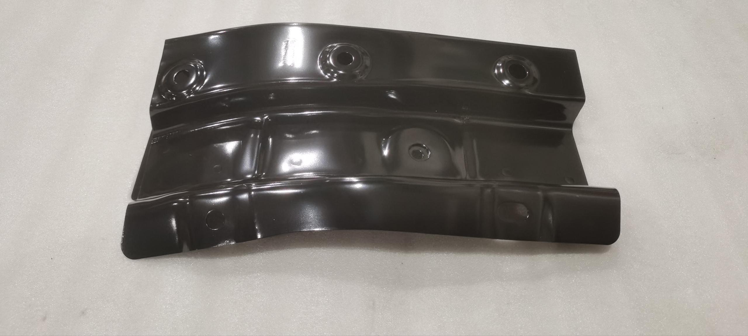 Front Wheel Housing Rear Right Reinforcement Plate Assembly
