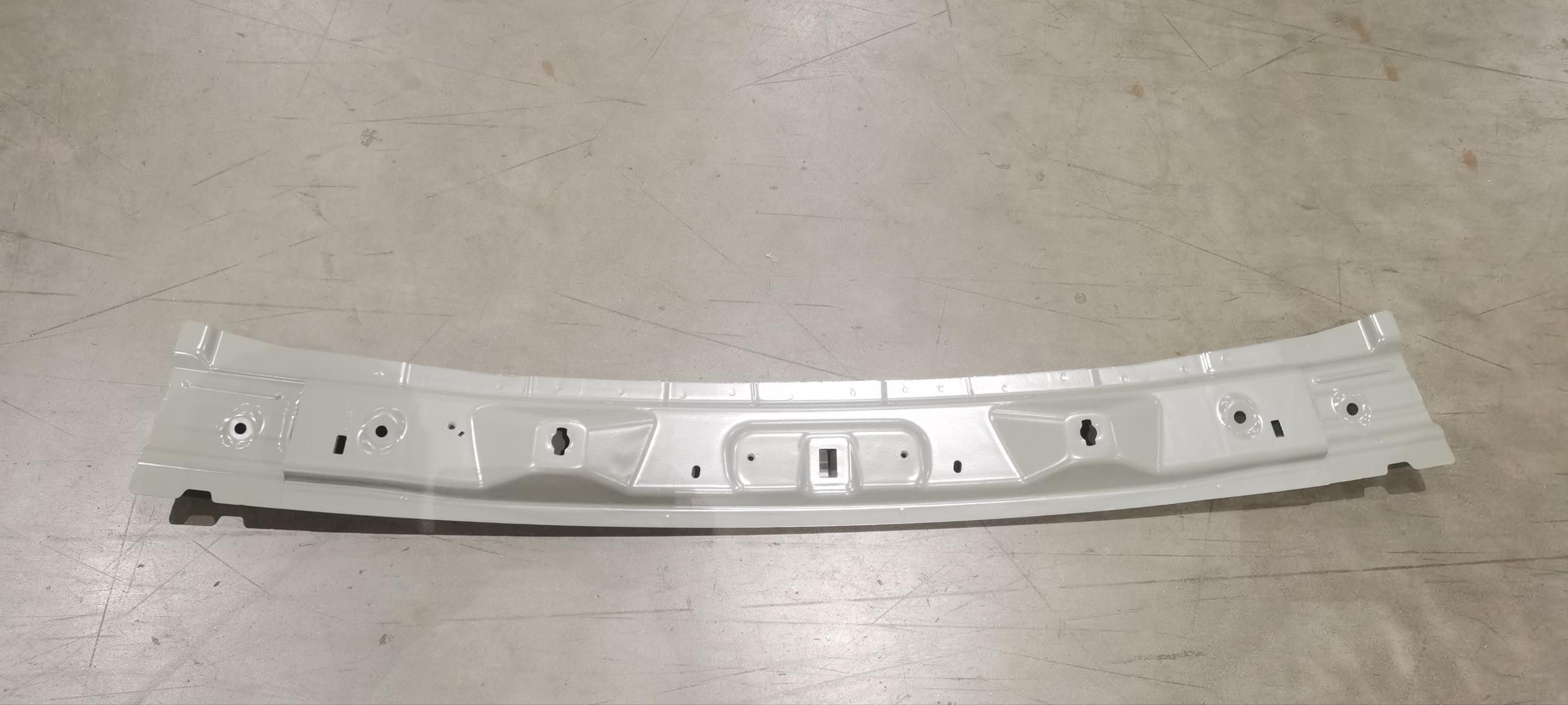 Roof Front Cross Member Assembly
