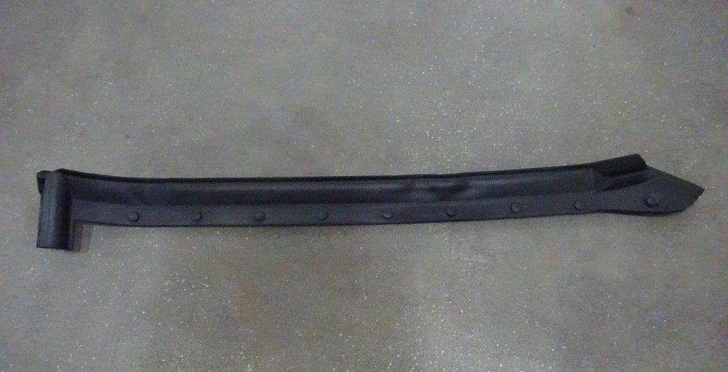 Left Rear Wheel Arch Seal Strip