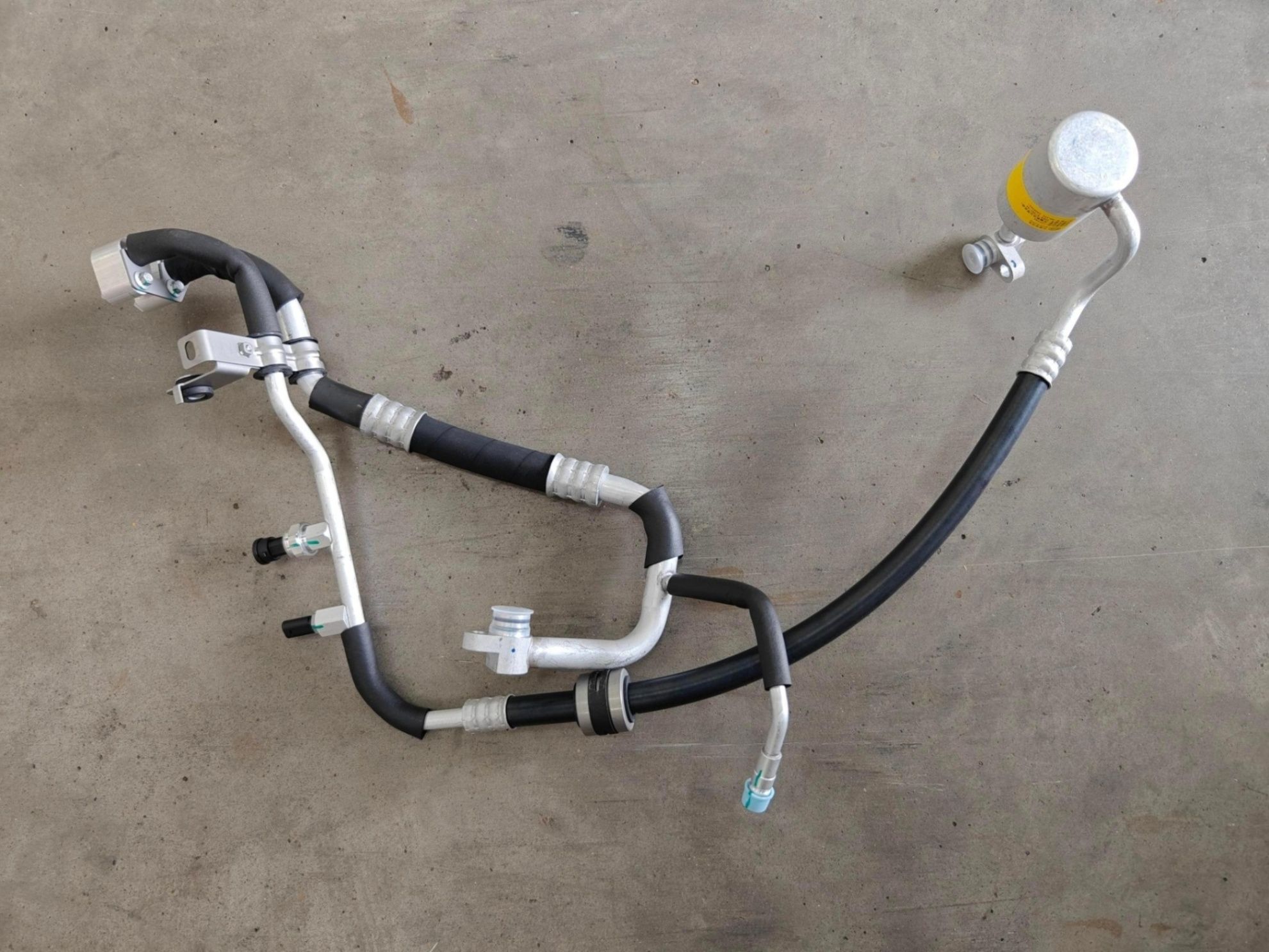 Compressor Discharge Pipe Assembly 1