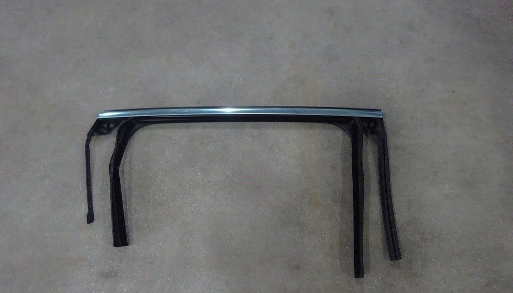 Right rear door glass run channel