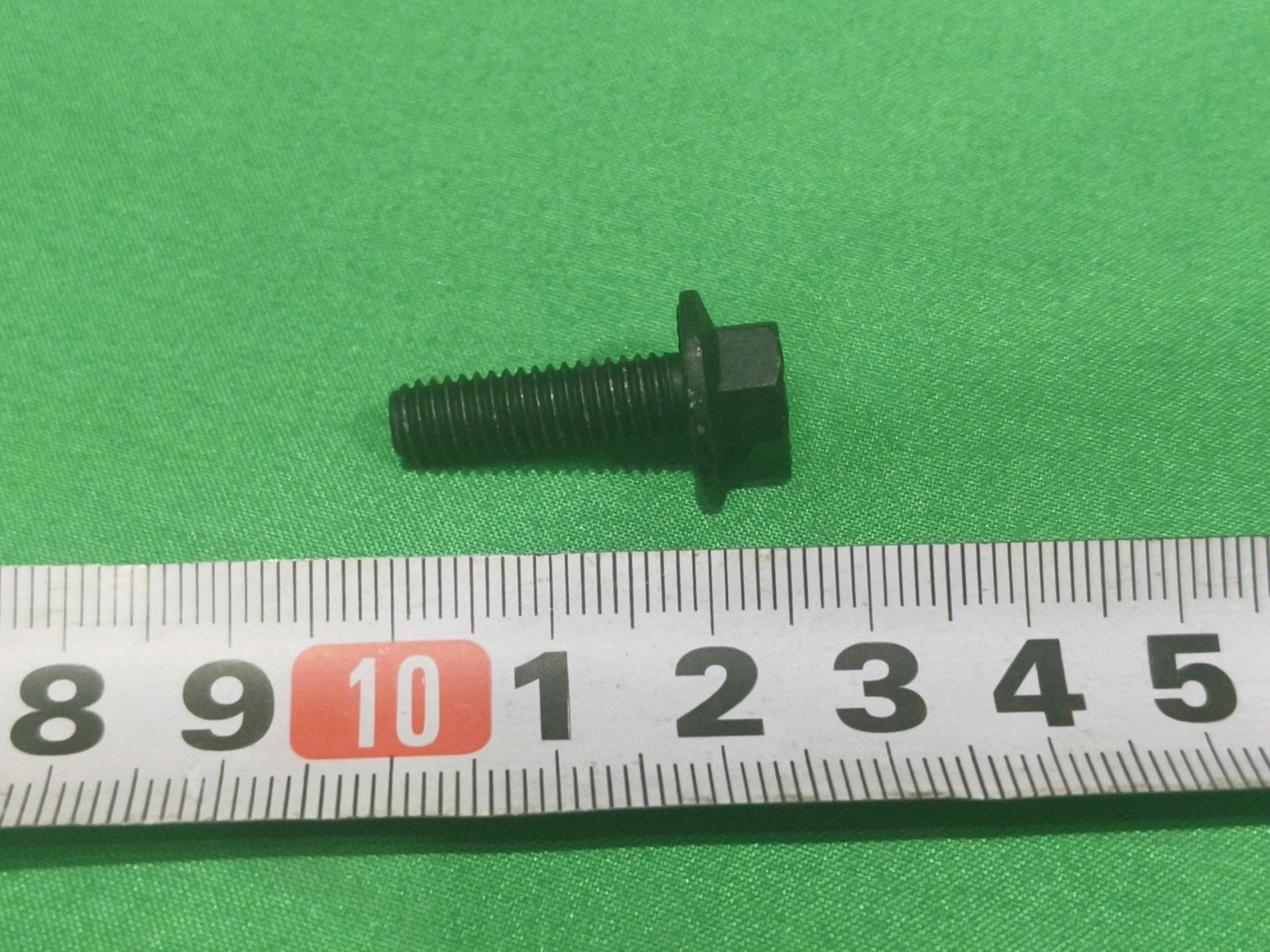 Q1800620T1F62KHP1_Hex Flange Face Serrated Bolt
