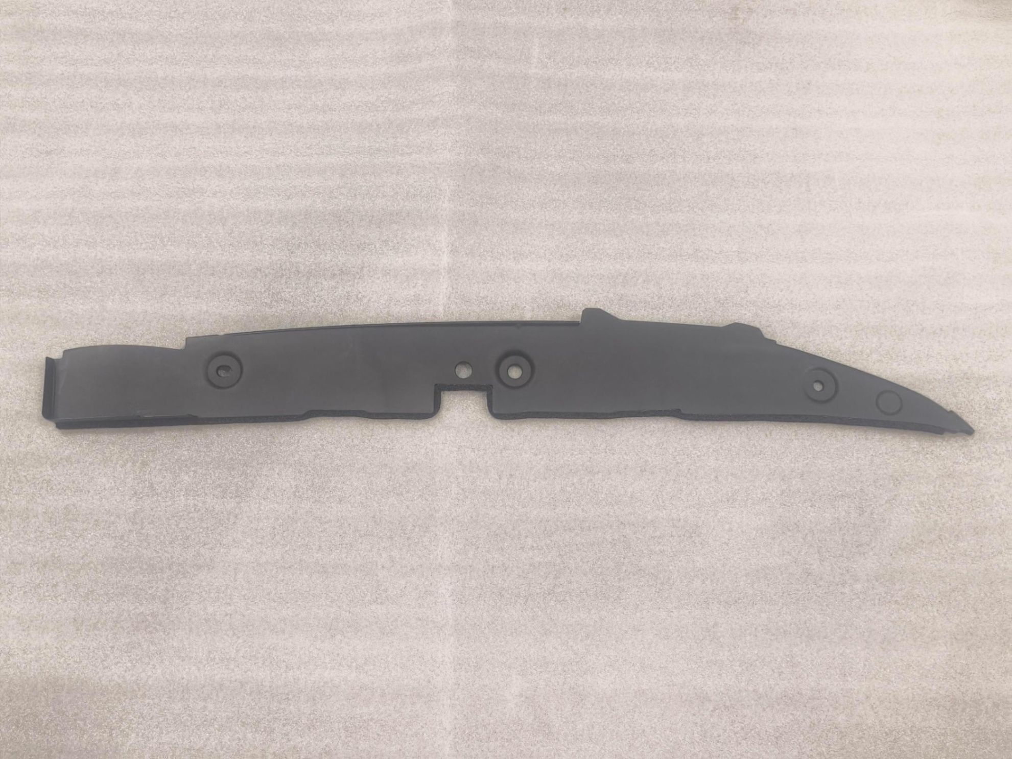 Left Fender Rear Sealing Plate Assembly