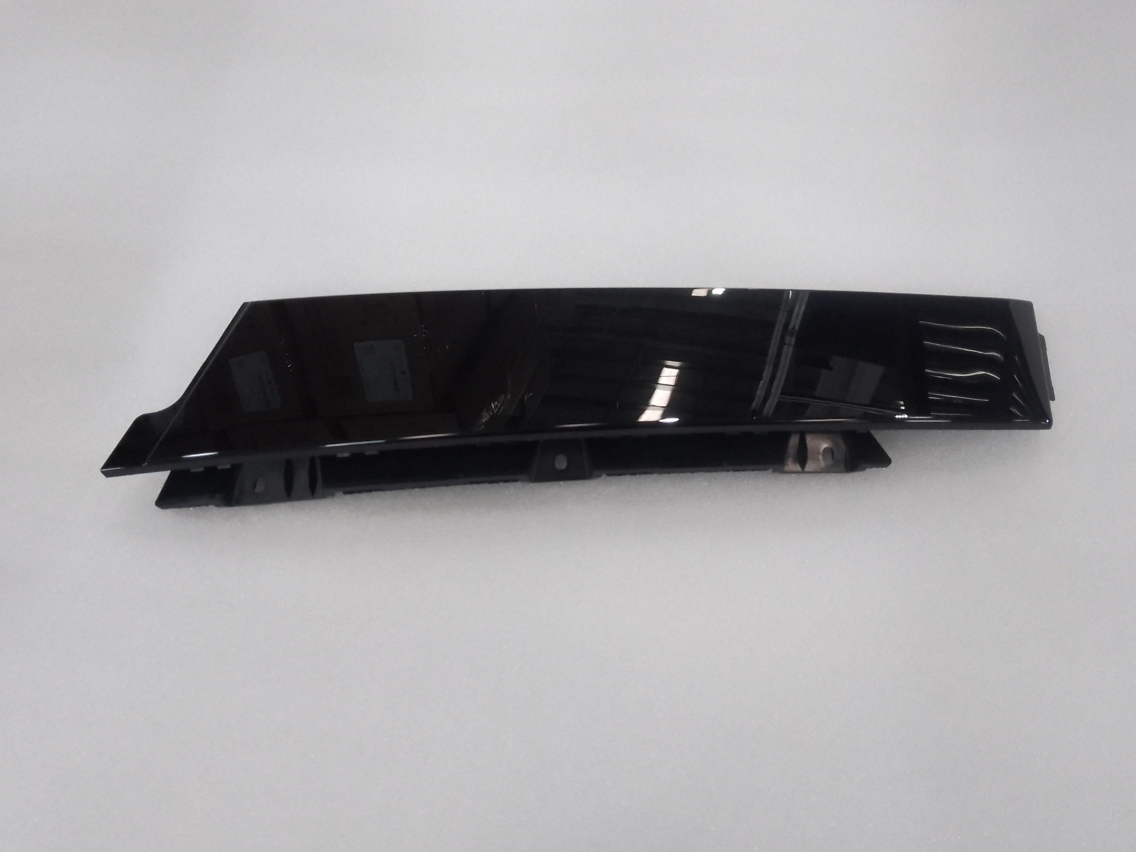 Right Front B-Pillar Exterior Trim Panel Assembly