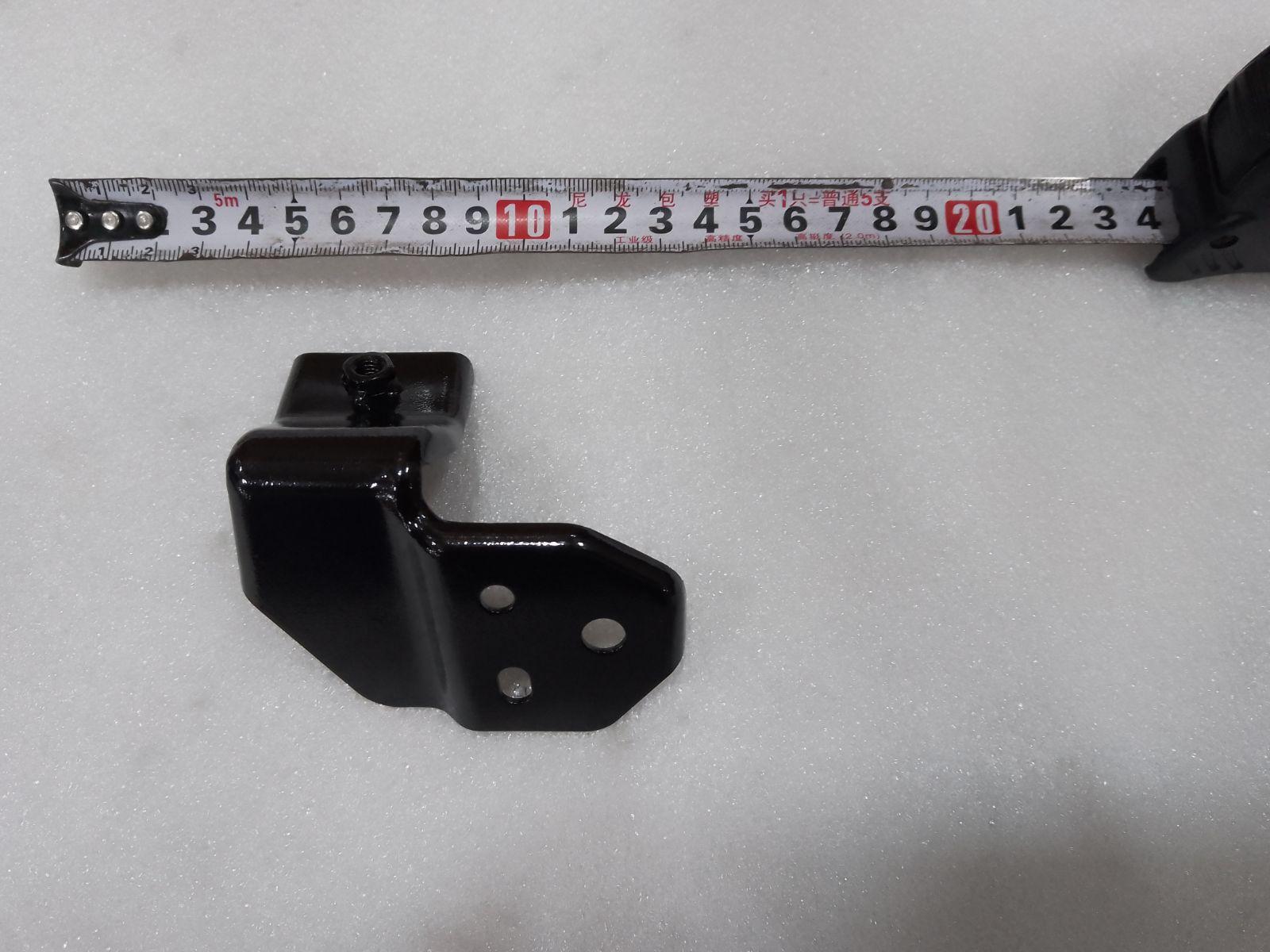 Left front door grab handle bracket assembly