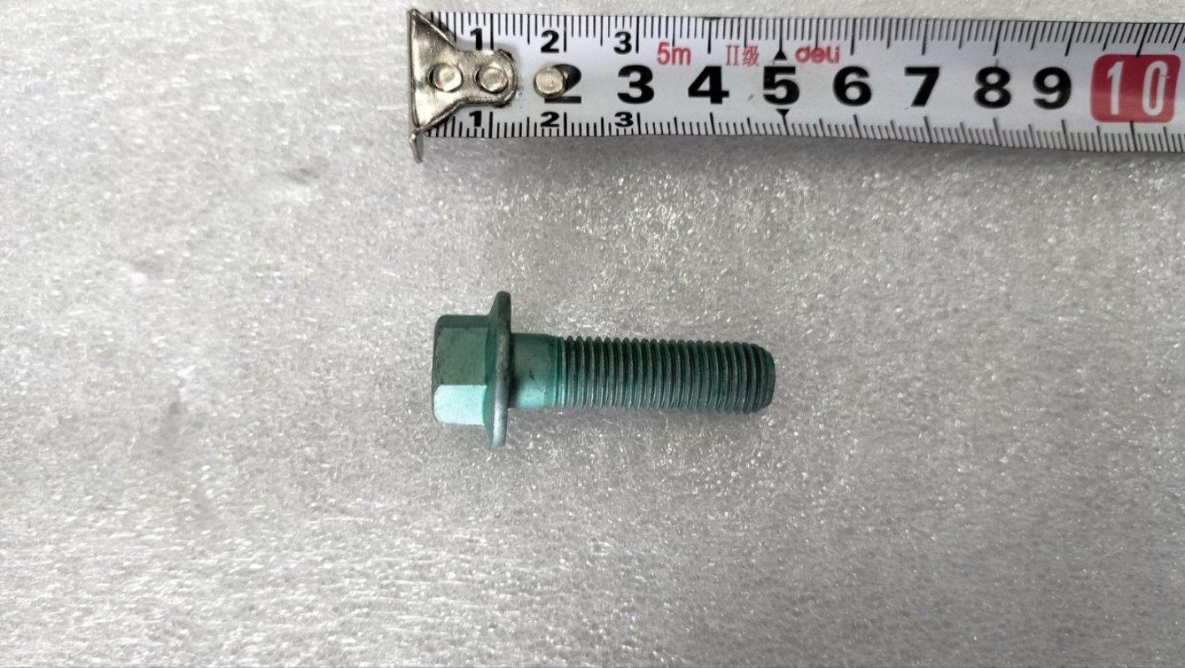 Q1841035TF61KHP1.25_Hex Flange Bolt