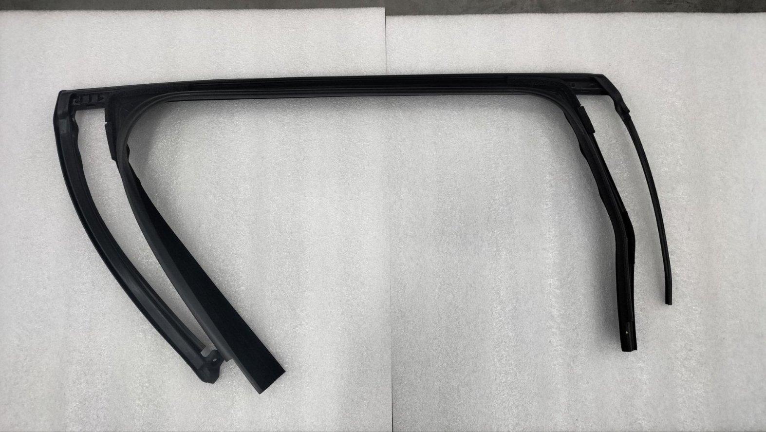 Right Rear Door Run Channel Assembly