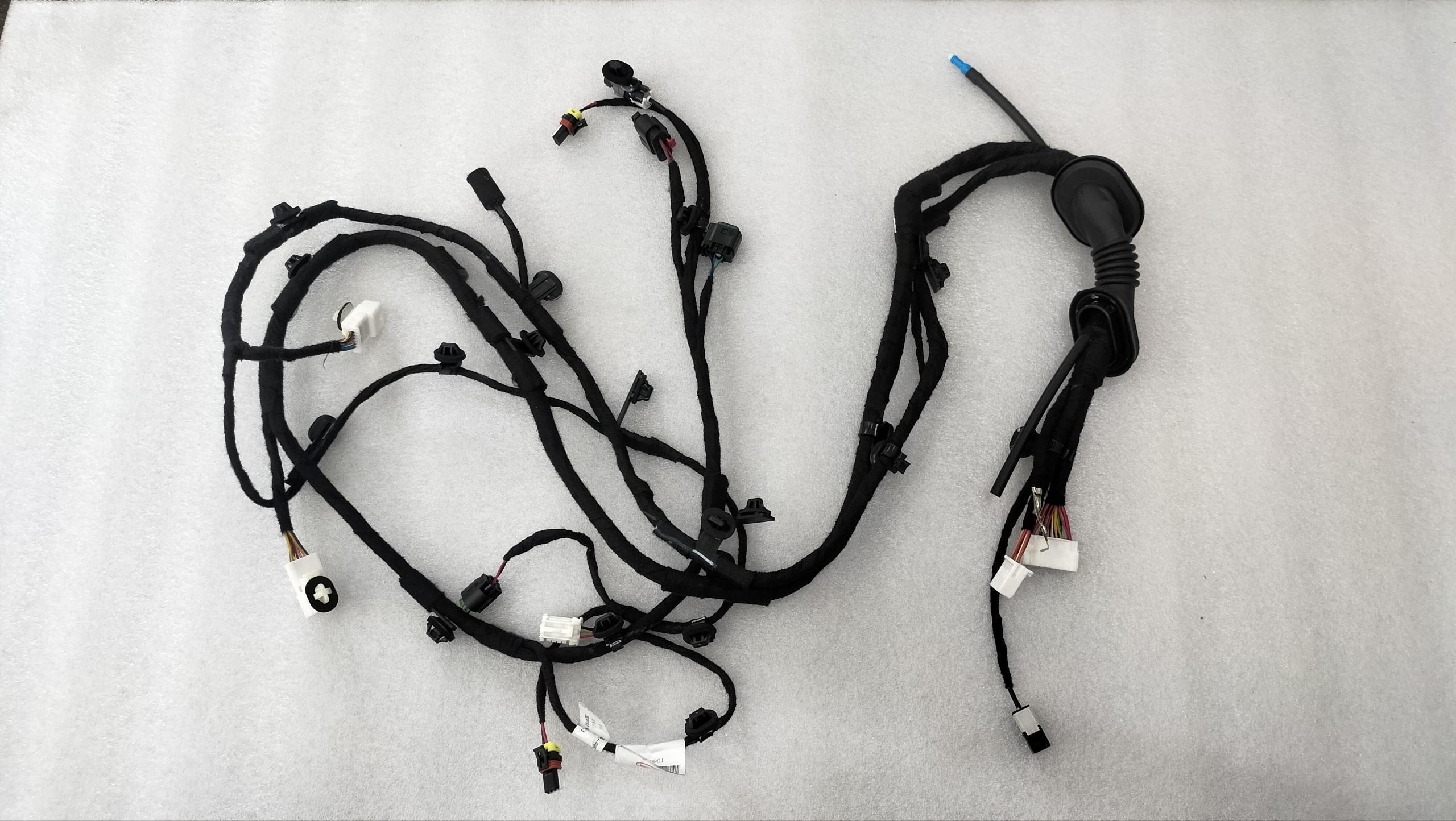 Tailgate wiring harness