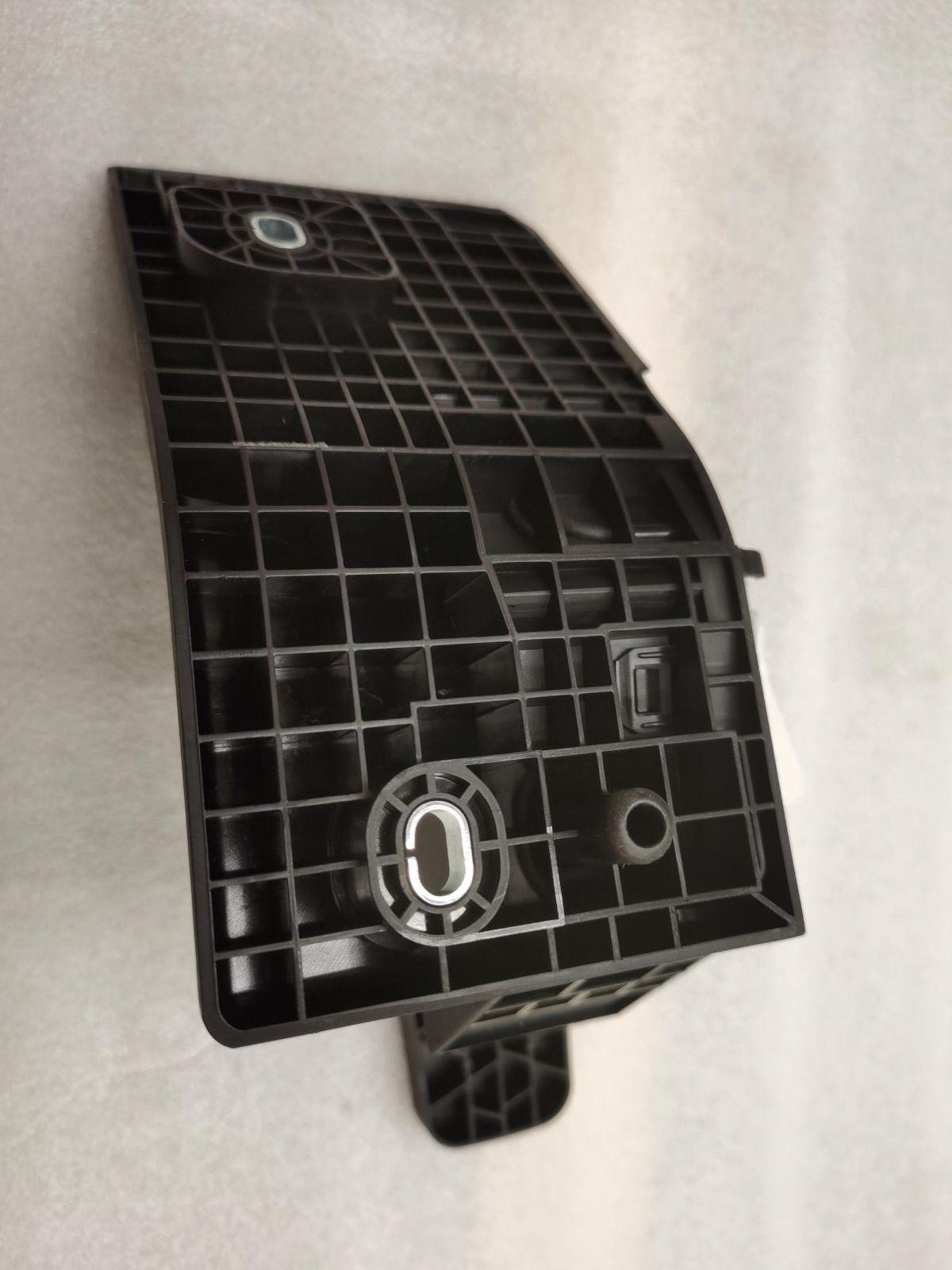 Electronic Accelerator Pedal Assembly