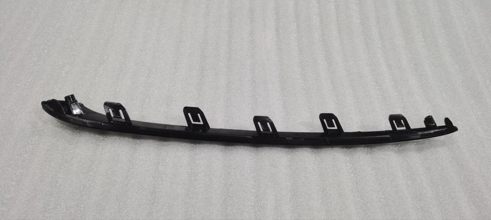 Front Bumper Right Air Curtain Trim Panel Ⅰ