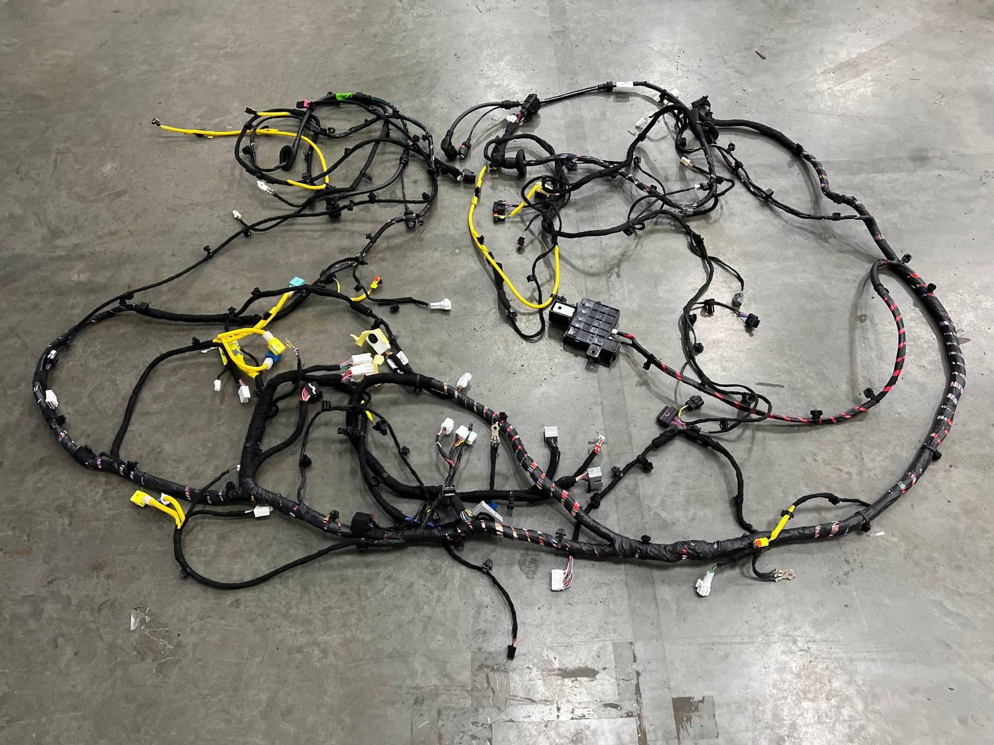 Floor wiring harness