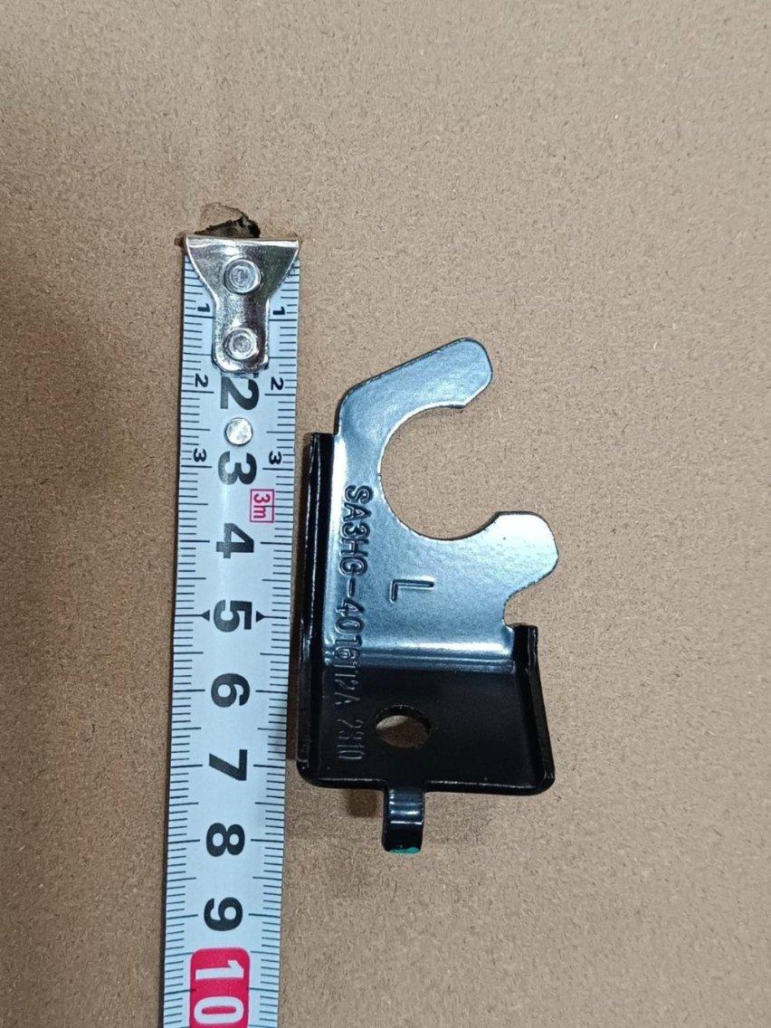 Floor wiring harness bracket I