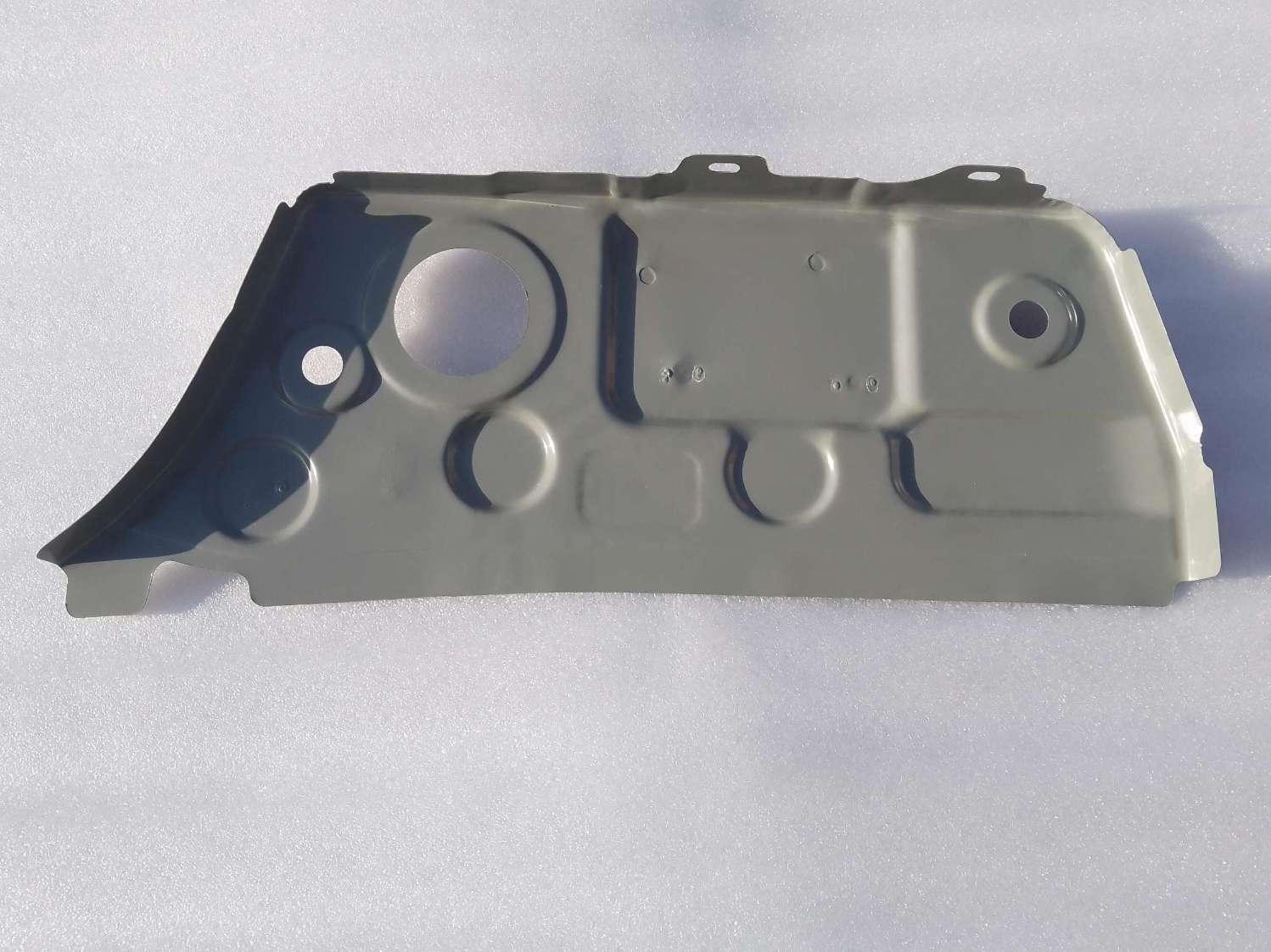 Rear Floor Left Sealing Plate Assembly