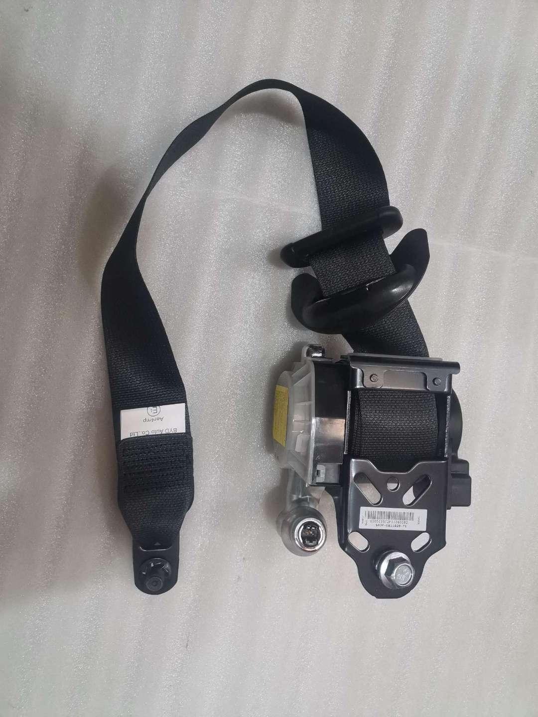 Right Front Seat Belt Assembly