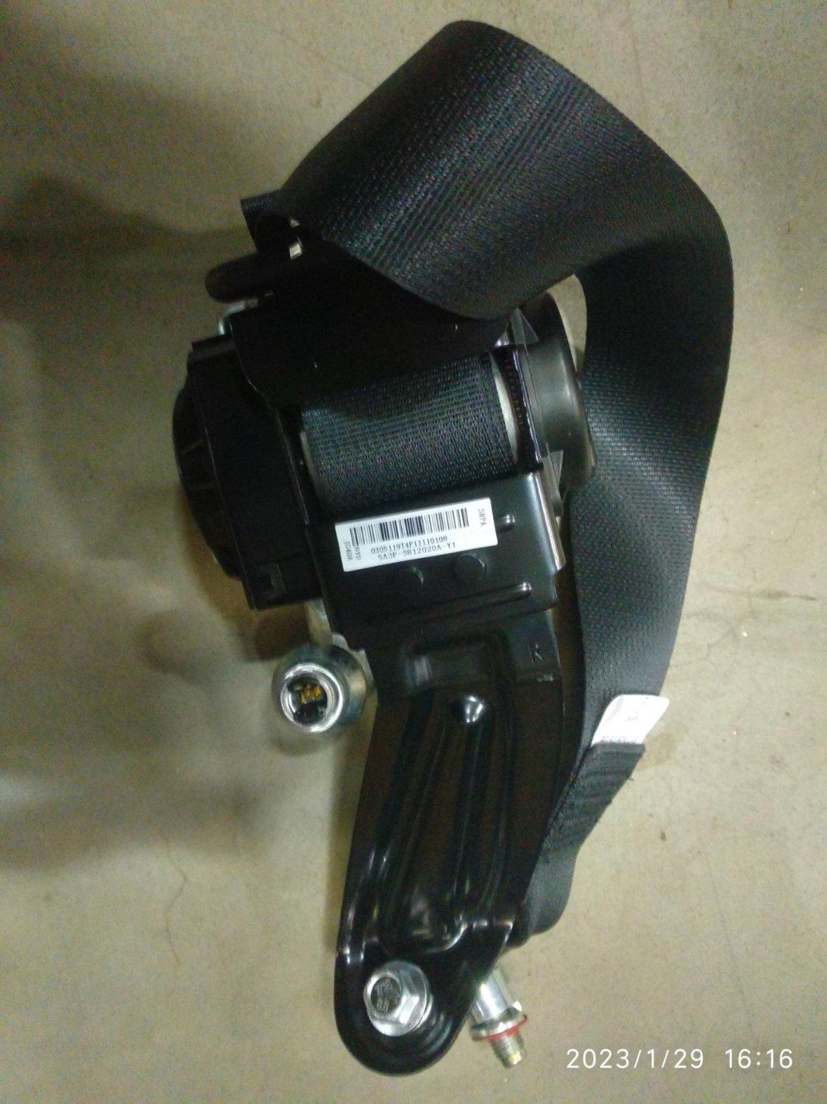 Rear Right Seat Belt Assembly