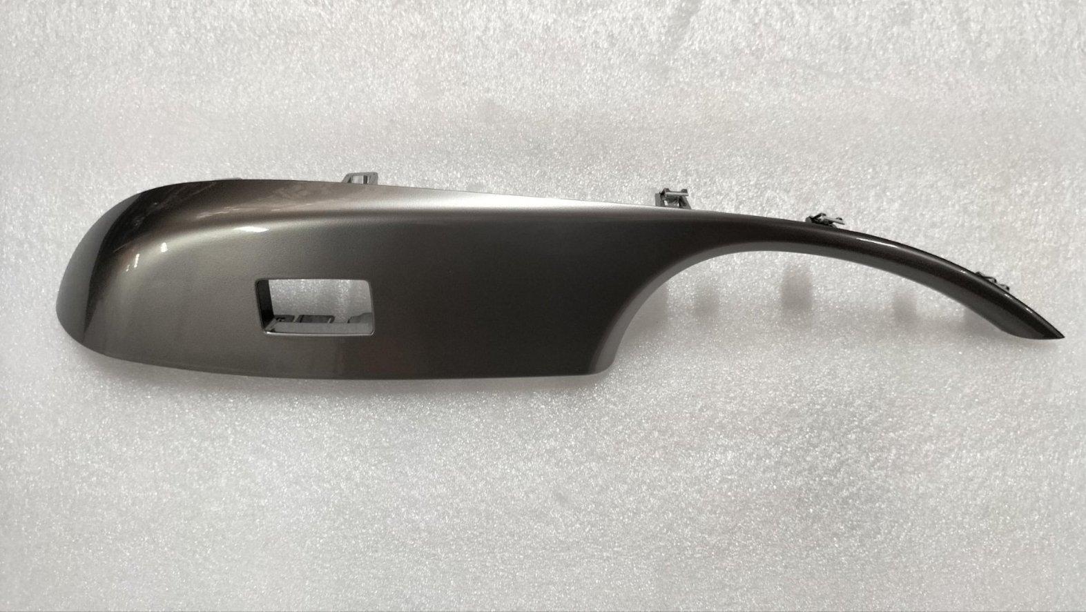 Left front door inner pull handle assembly – Gravel Grey