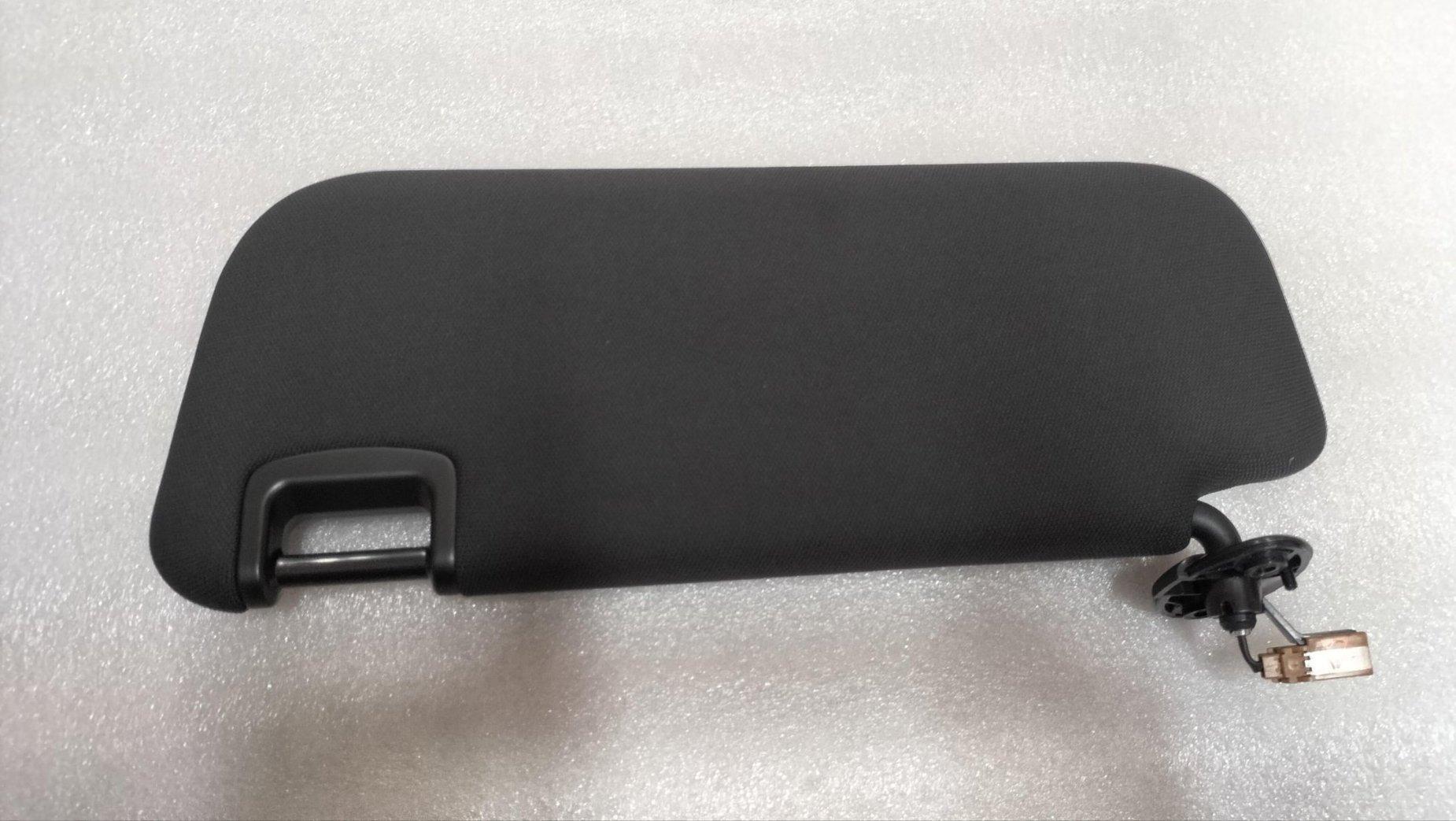 Right Sun Visor Assembly - Deep Black 5