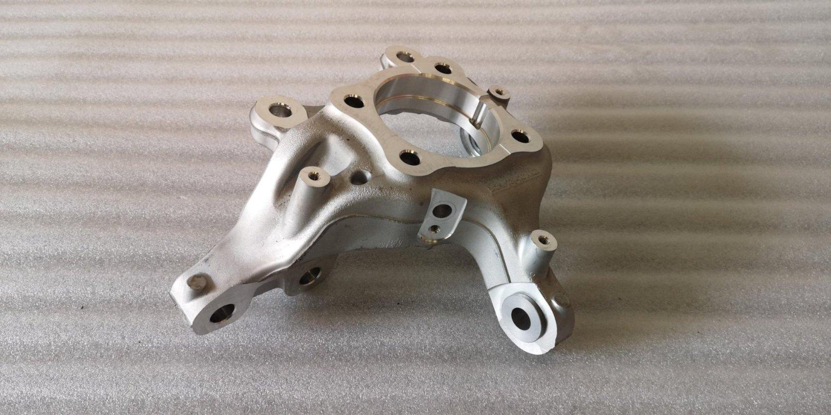 Right front steering knuckle