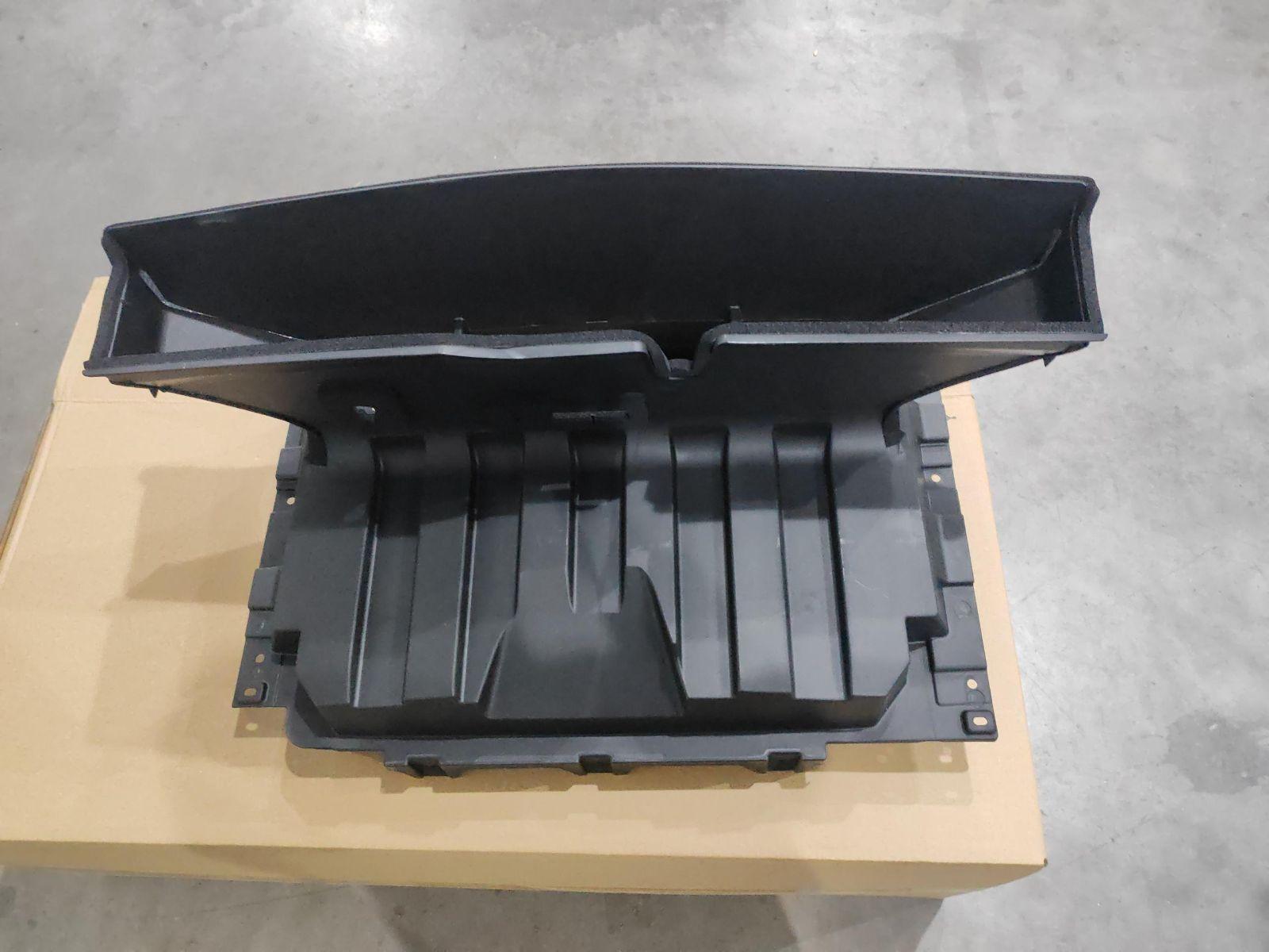 Fully Enclosed Air Deflector Assembly