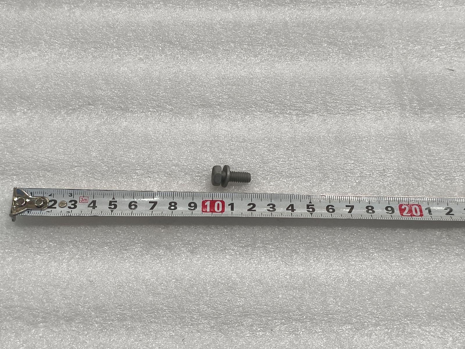 Q174B0616T1F61+Q40706_Cross Recessed Hex Head Bolt and Flat Washer Assembly_P1.0