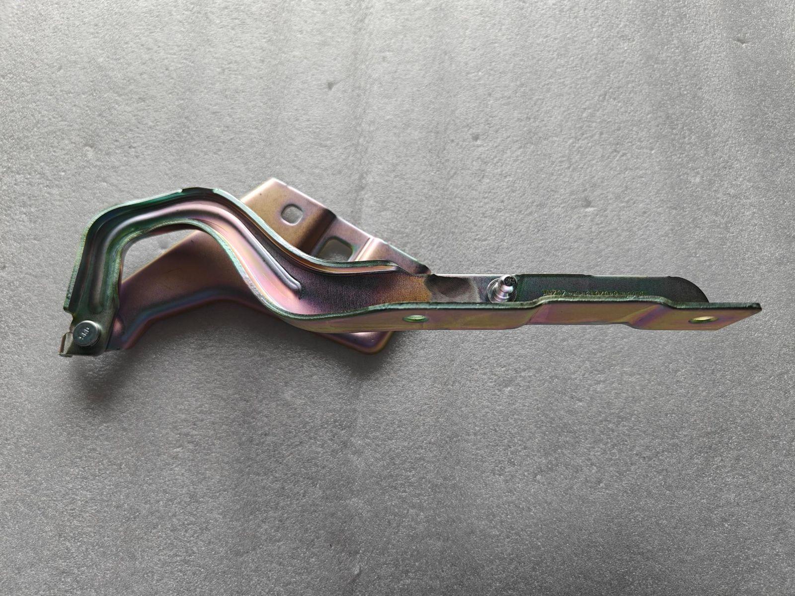 Front Hood Right Hinge Assembly