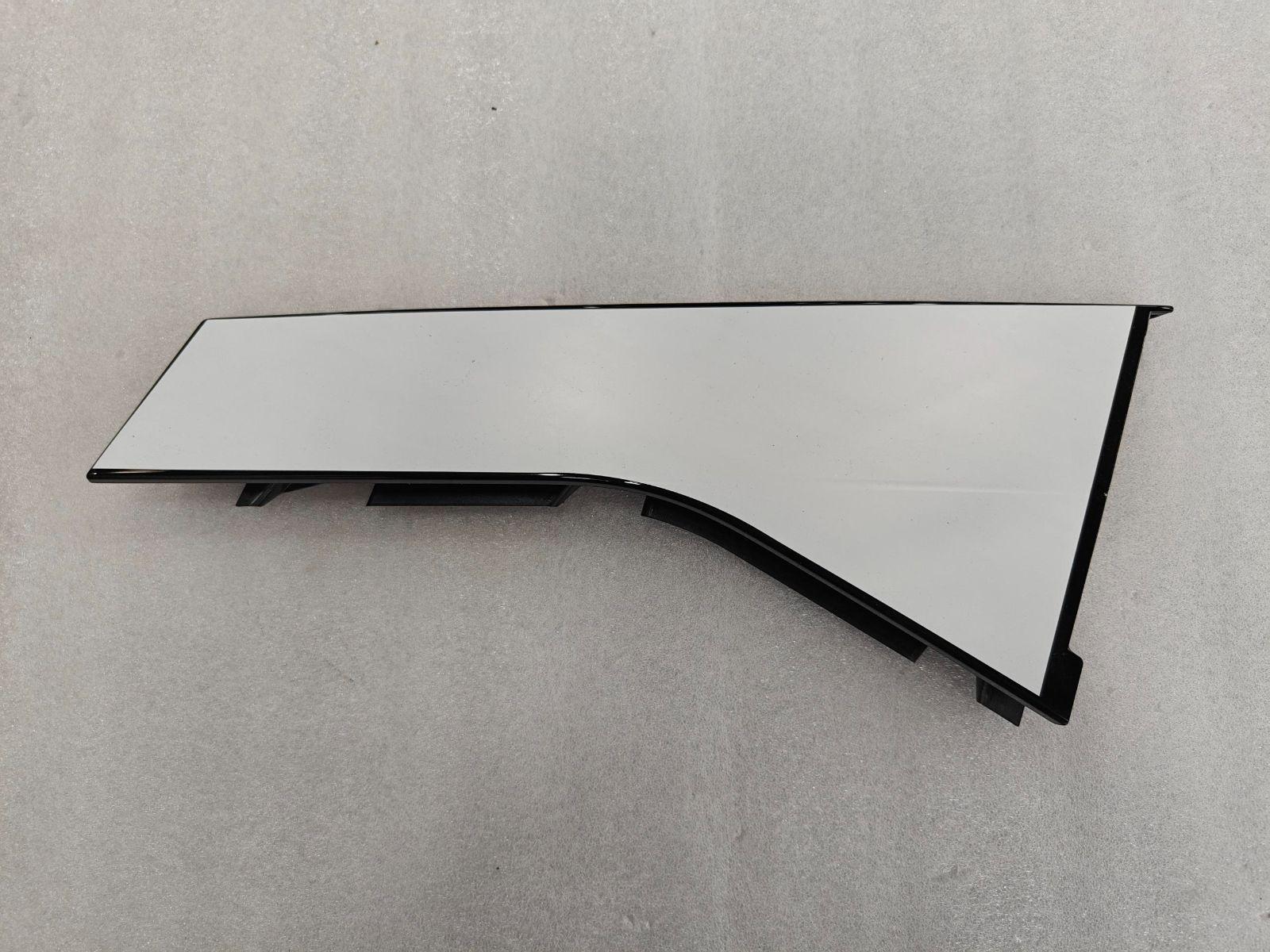Left C-Pillar Exterior Trim Panel Assembly