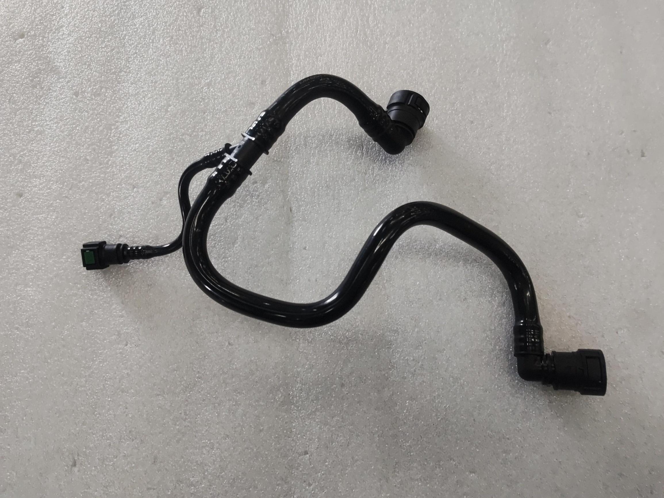Fuel Evaporative Emission Nylon Pipe Assembly I