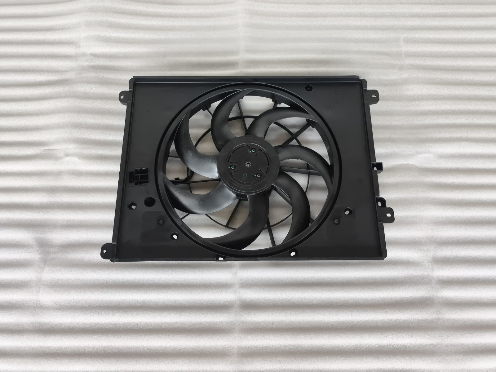 Electric Fan Assembly I