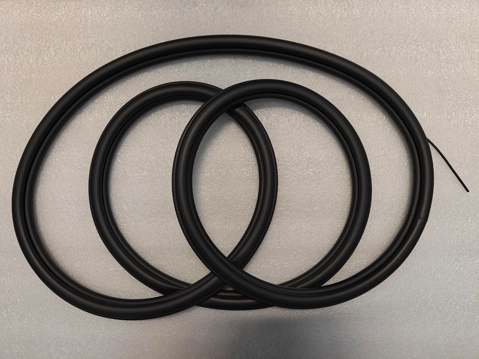 Right rear door frame weatherstrip
