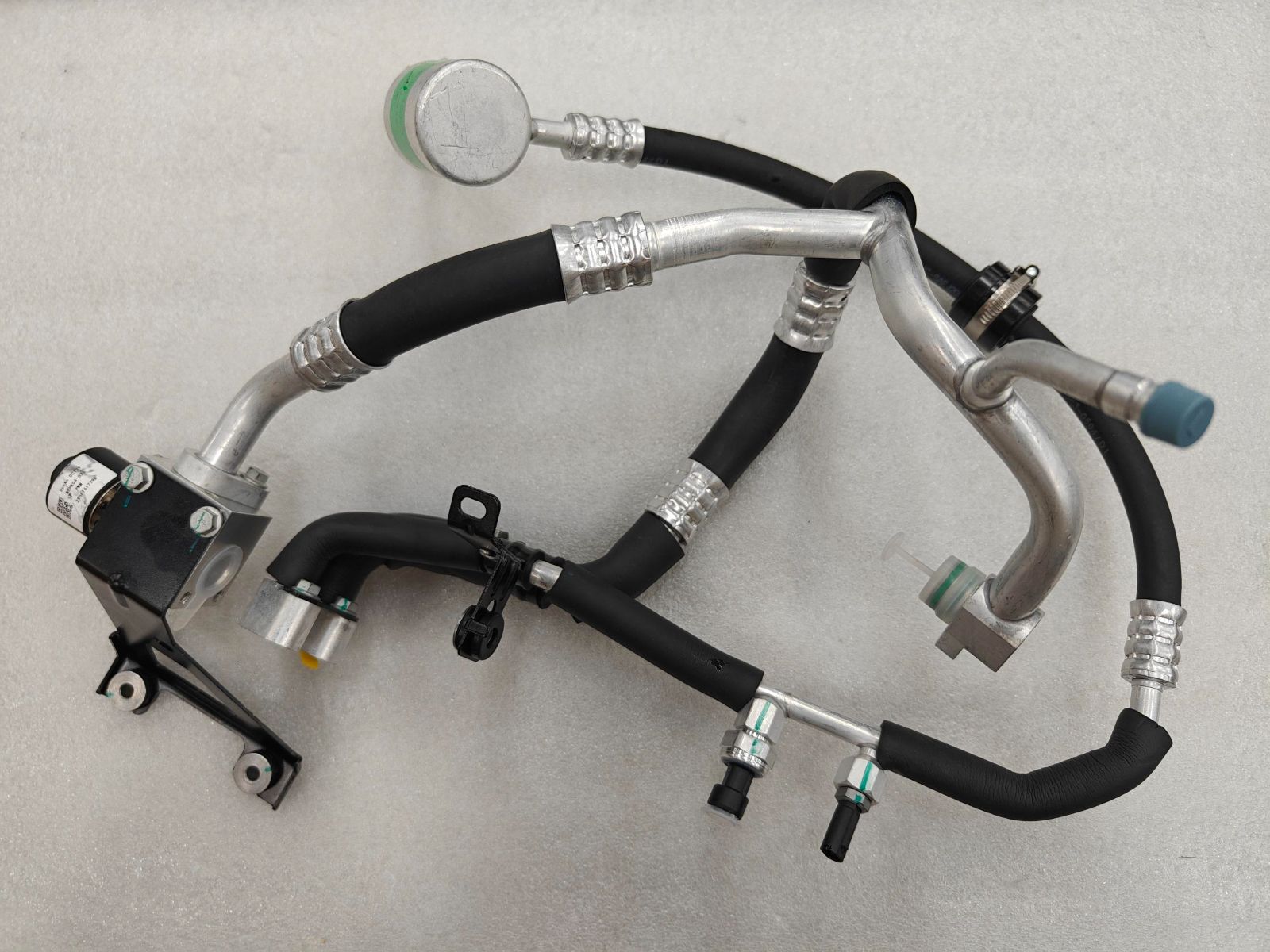 Compressor Discharge Pipe Assembly 1