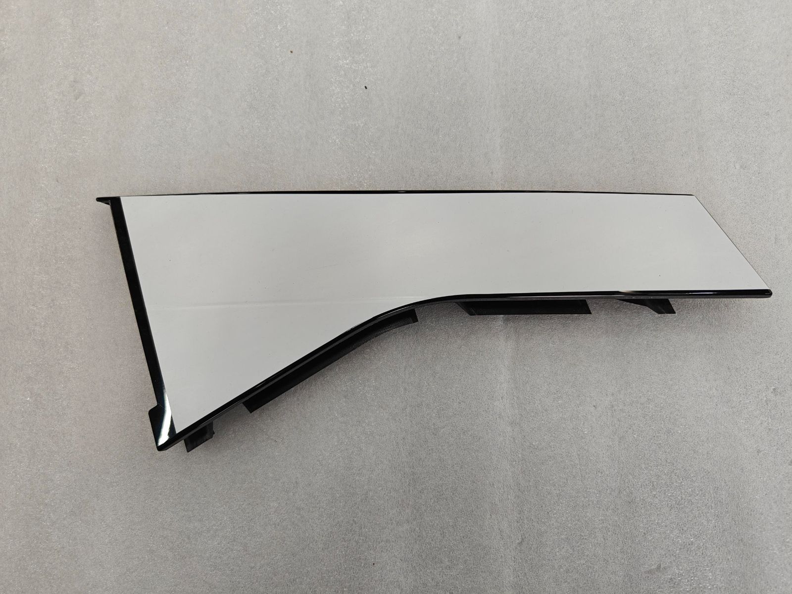 Right C-pillar Exterior Trim Panel Assembly