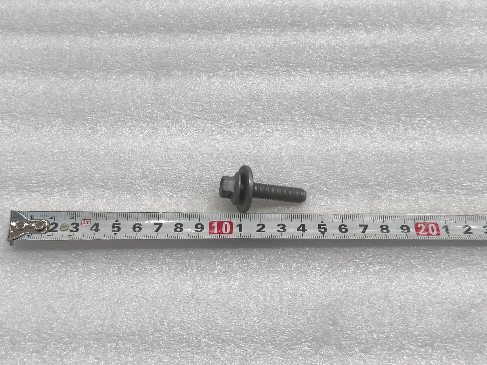 BYDQ183F0835TF61HP1.25_Hex Flange Bolt and Flat Washer Assembly