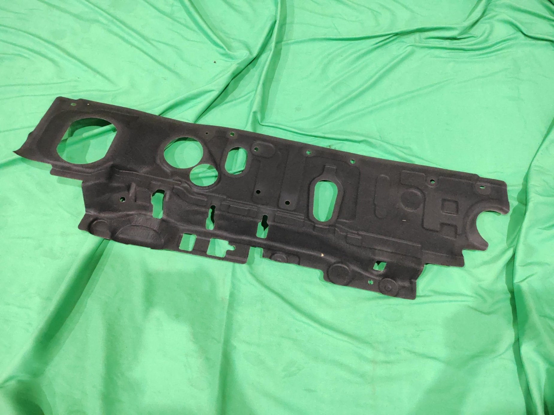 Front Compartment Heat Insulation Layer