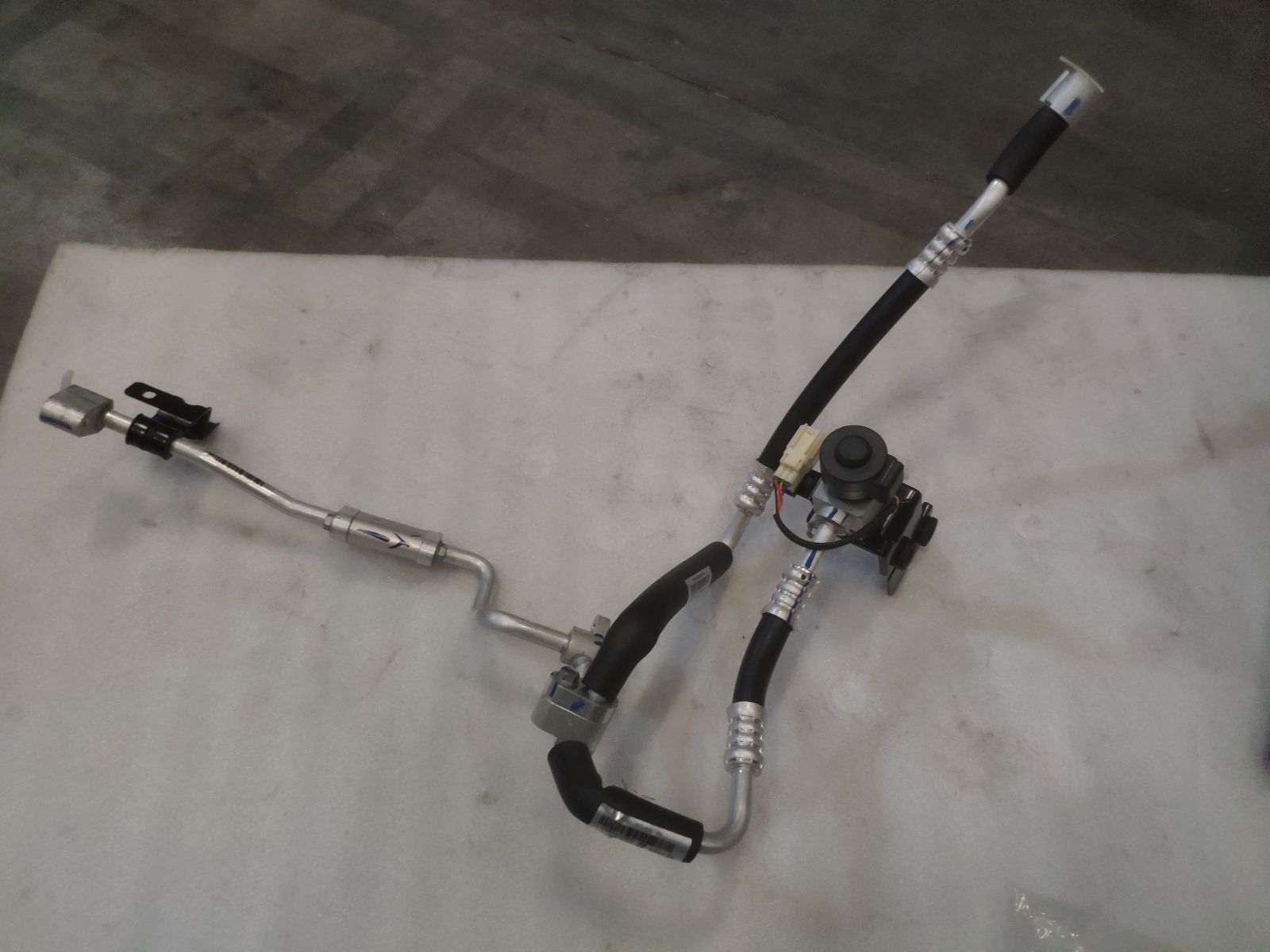 Compressor Discharge Pipe Assembly 5