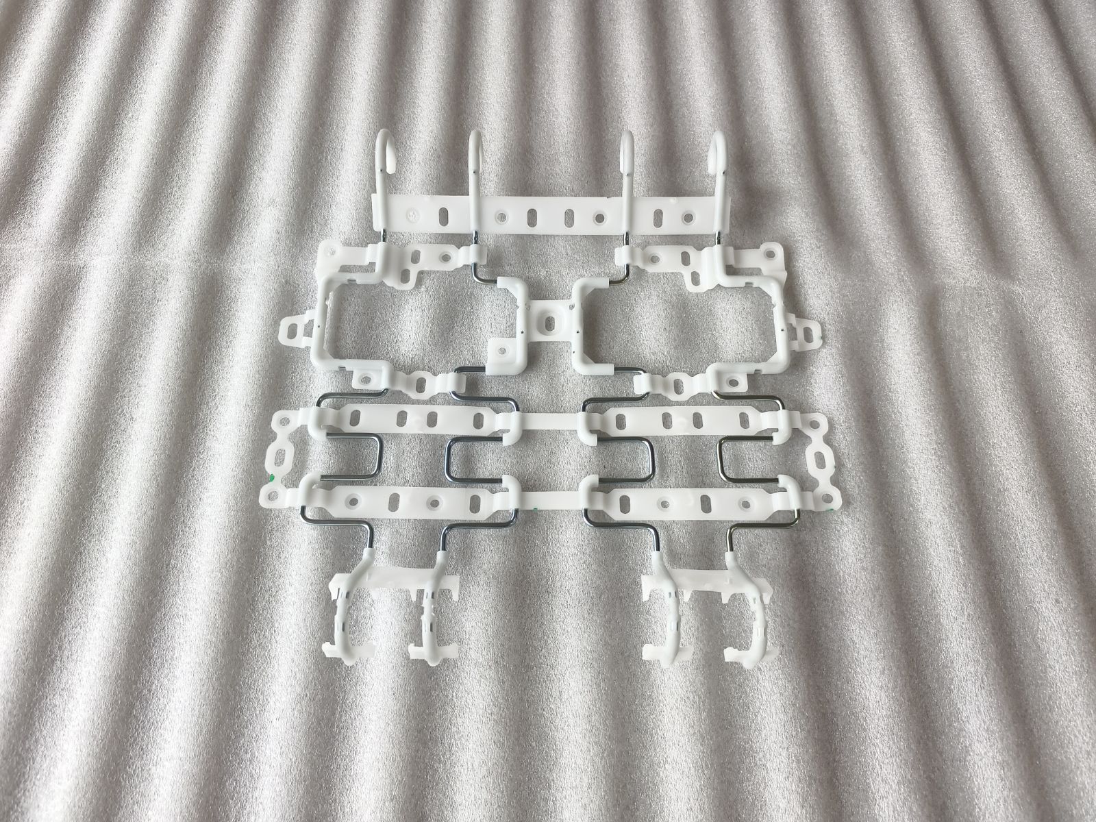 Seat cushion comfort mesh