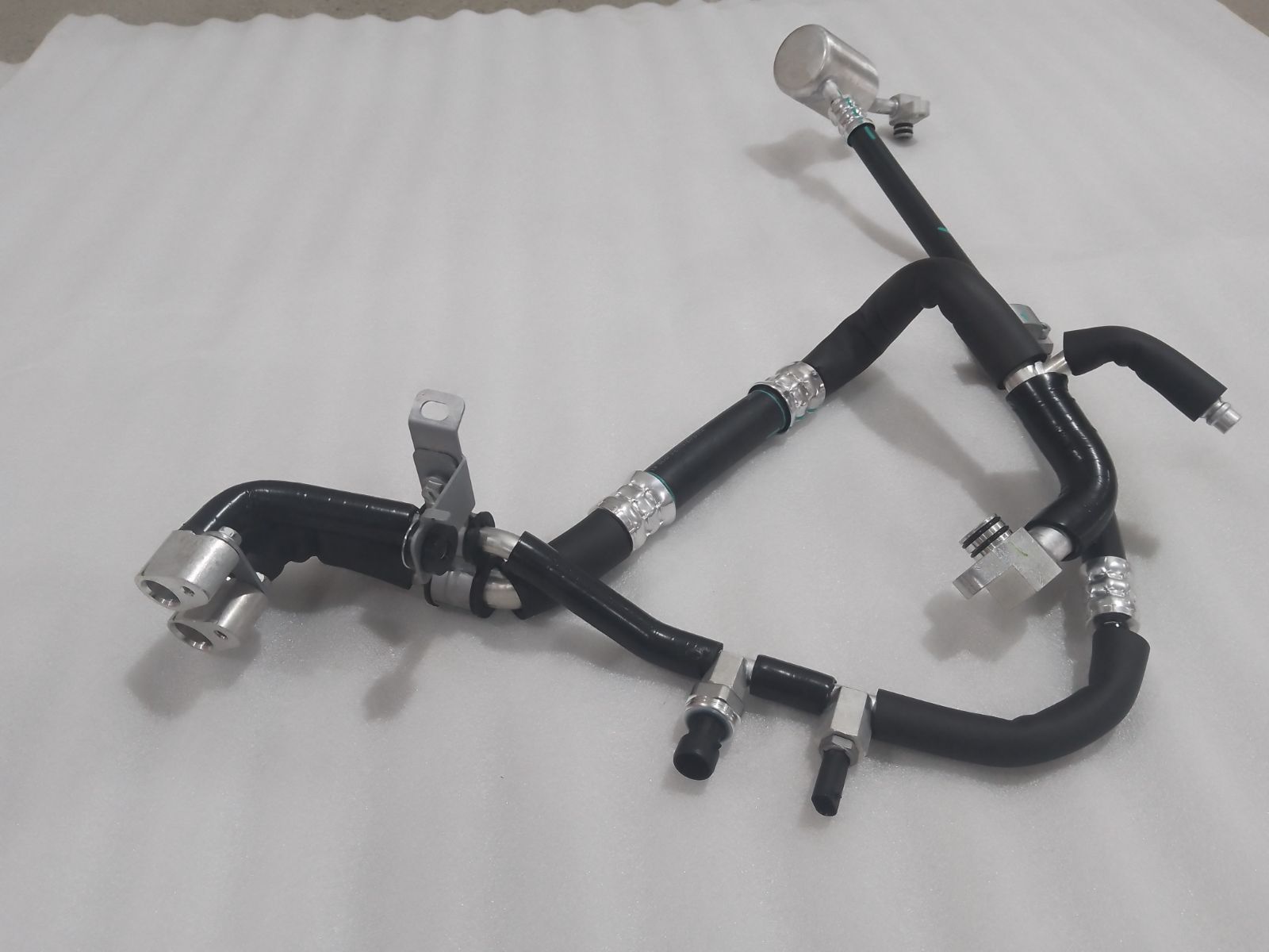 Compressor Discharge Pipe Assembly 1