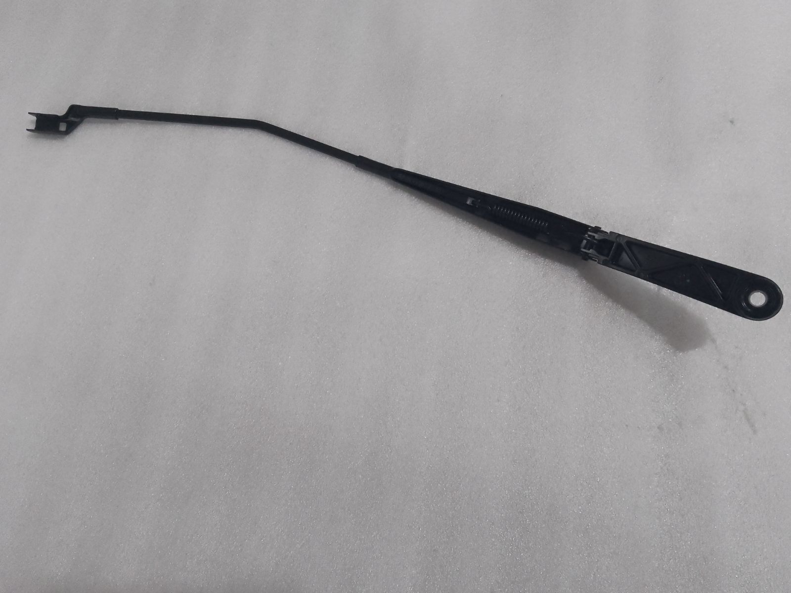 Front Wiper Right Arm Assembly
