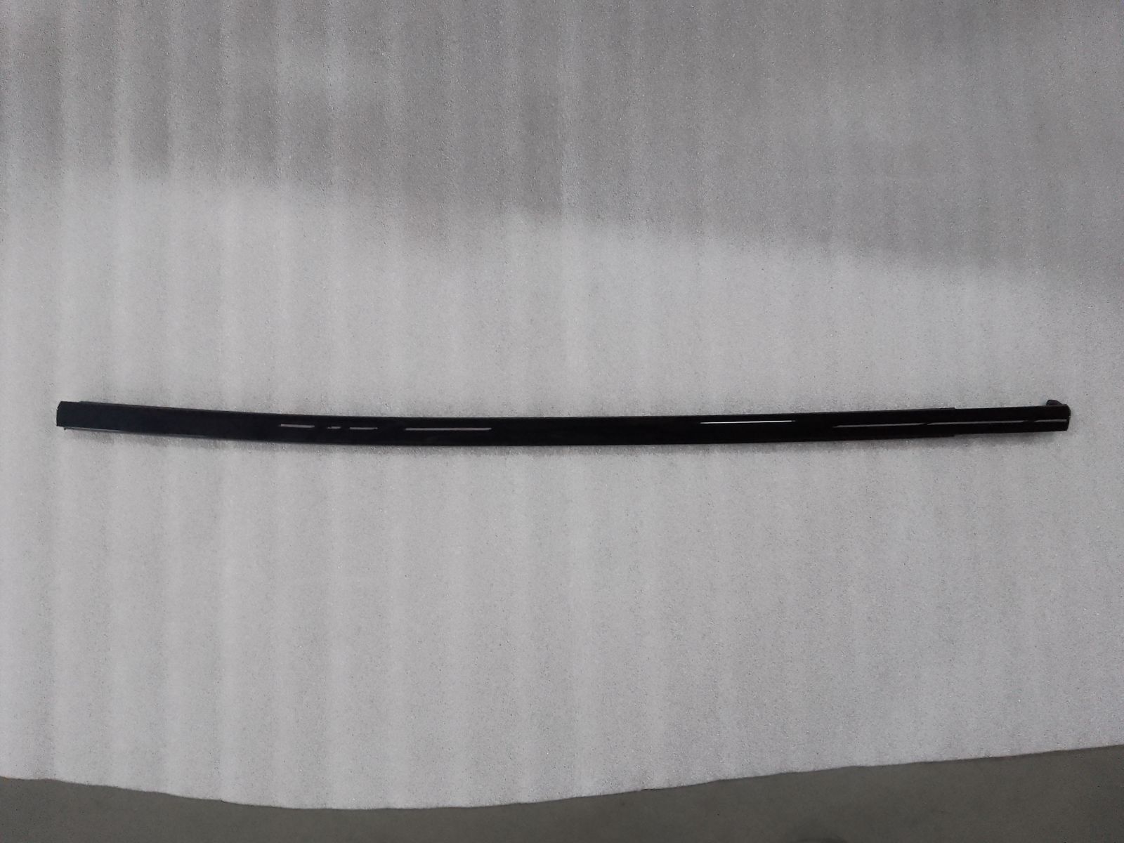 Left front door exterior belt weatherstrip