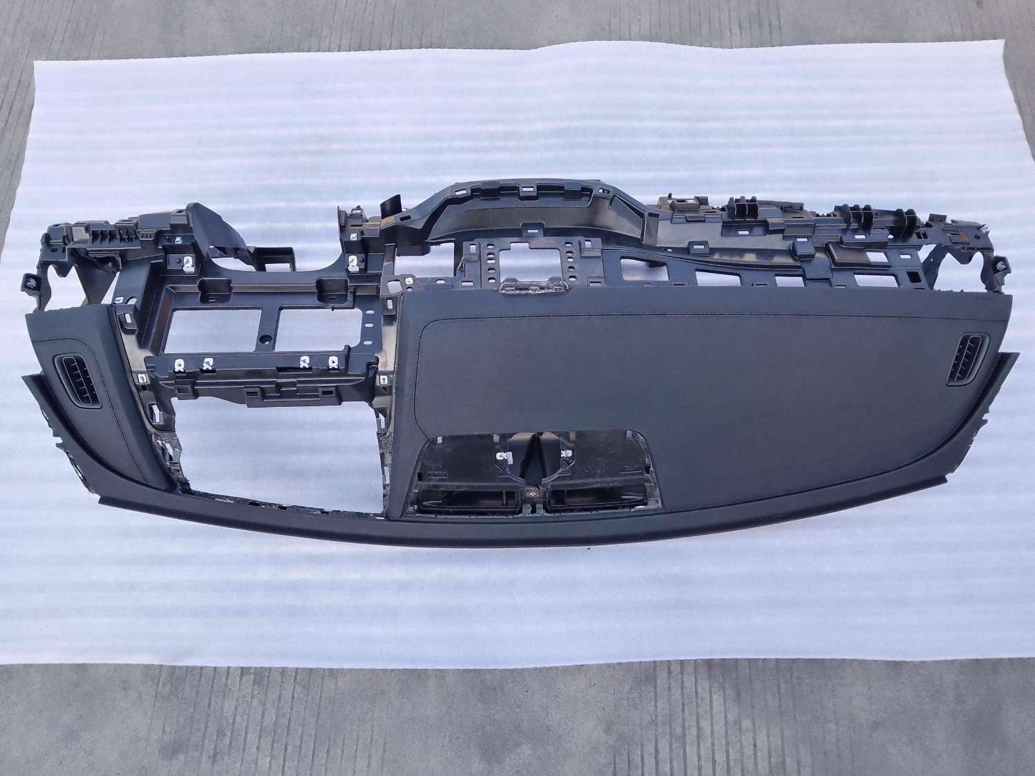 Instrument Panel Upper Body Assembly - Deep Black 5